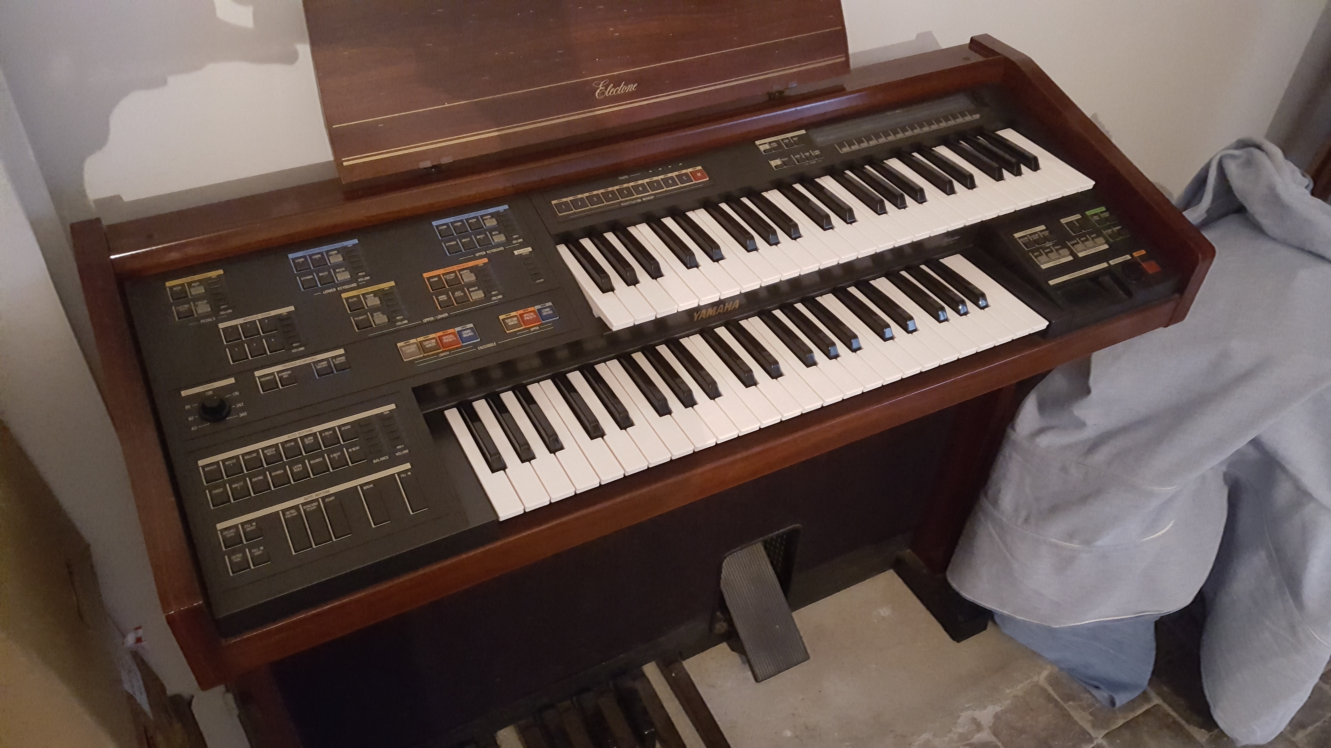 yamaha electone mc 400 organ