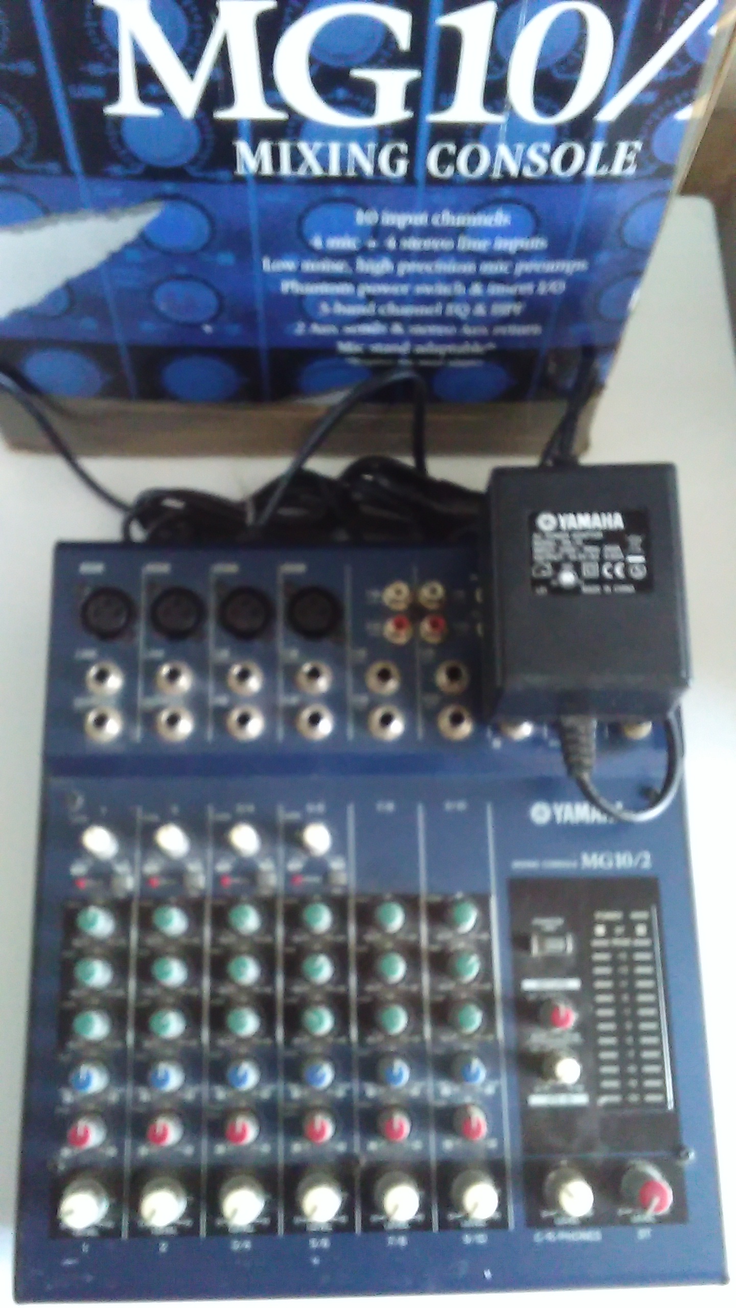 MG10/2 Yamaha MG10/2 Audiofanzine