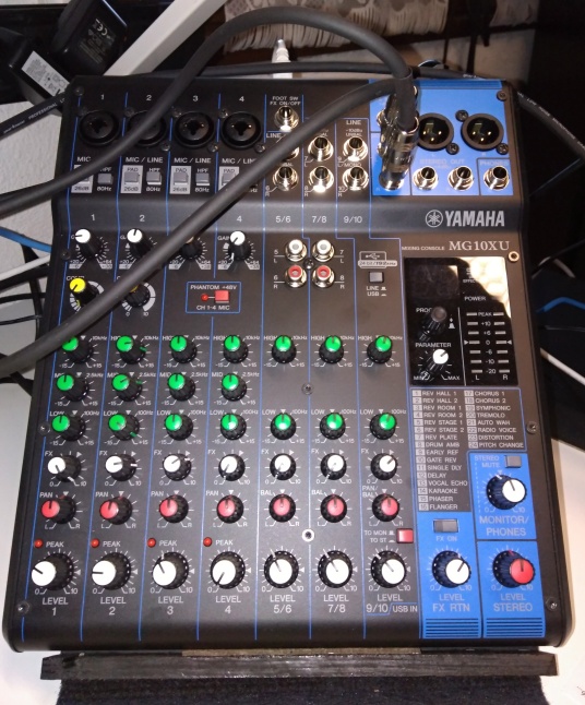 MG10XU Yamaha MG10XU Audiofanzine