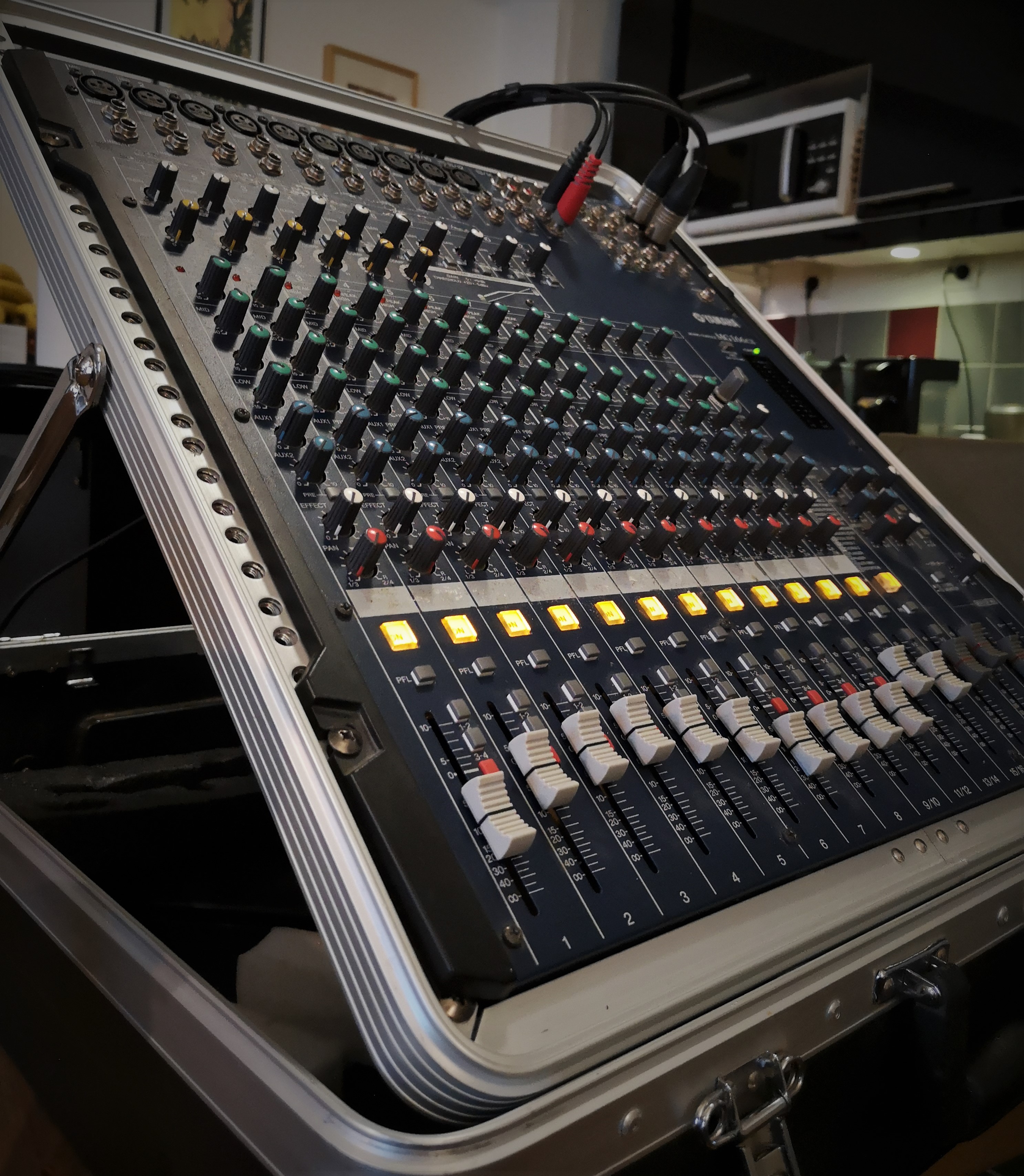 Yamaha MG166CX Audiofanzine