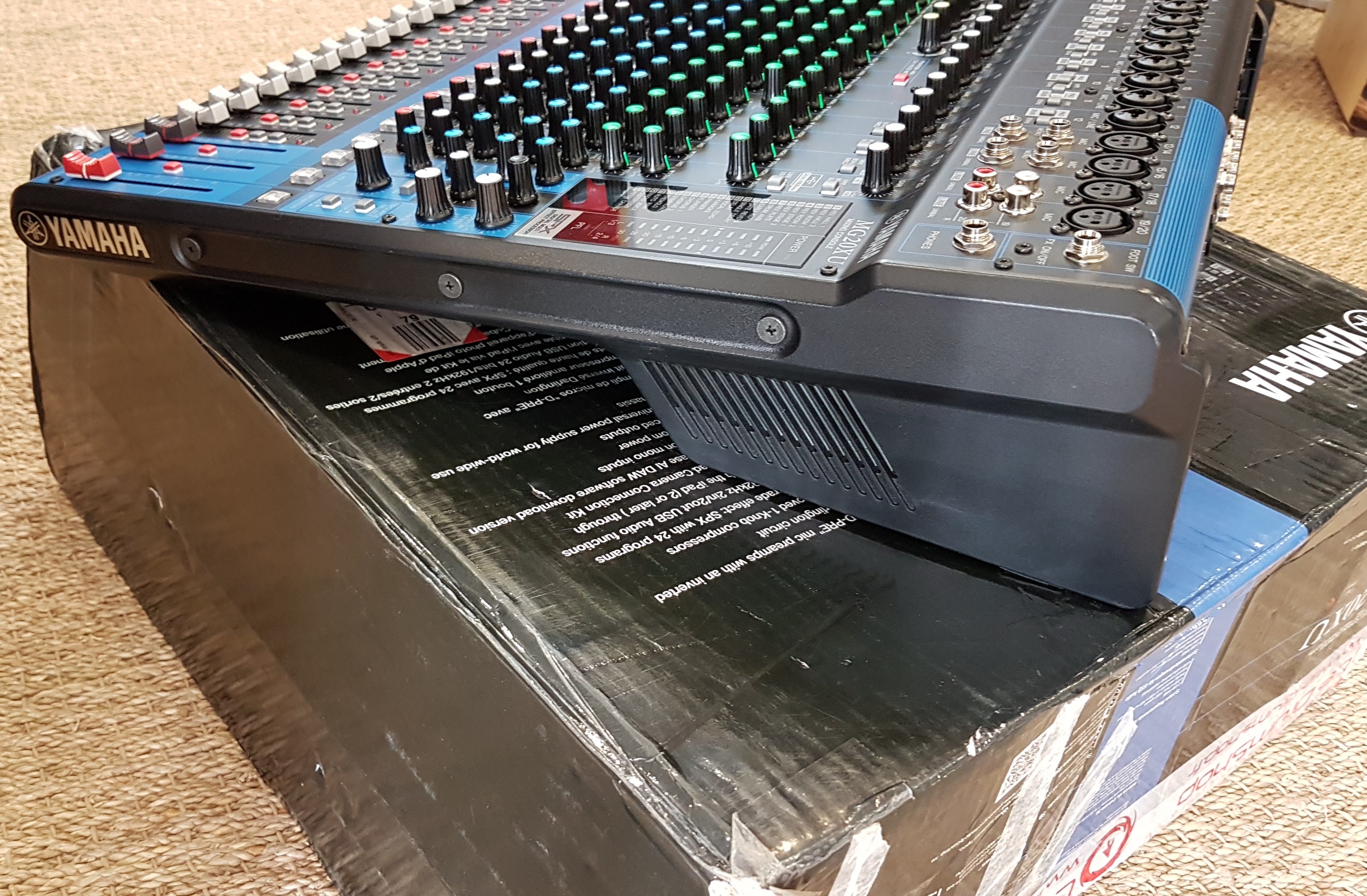 MG20XU Yamaha MG20XU Audiofanzine