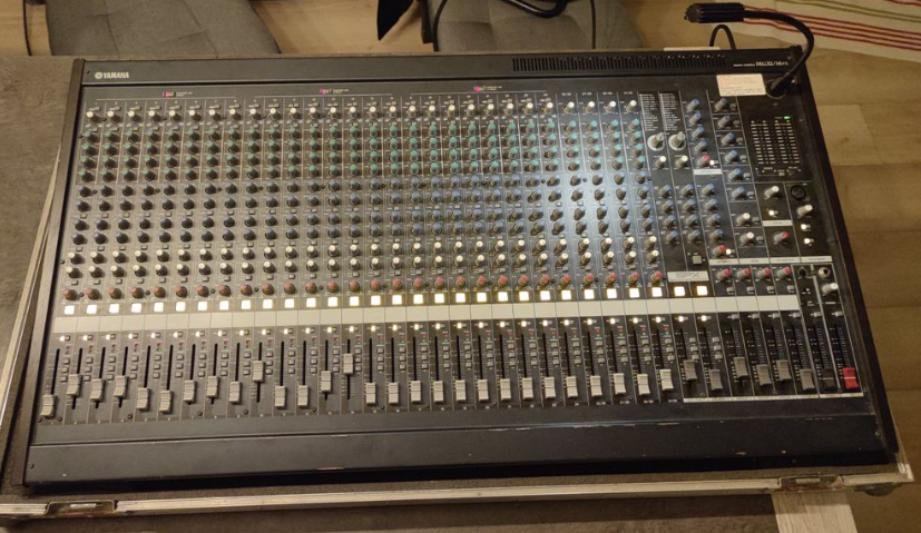 Yamaha MGX32/14FX DJミキサー MG32/14FX, MG24/14FX - Features - Mixers - Professional