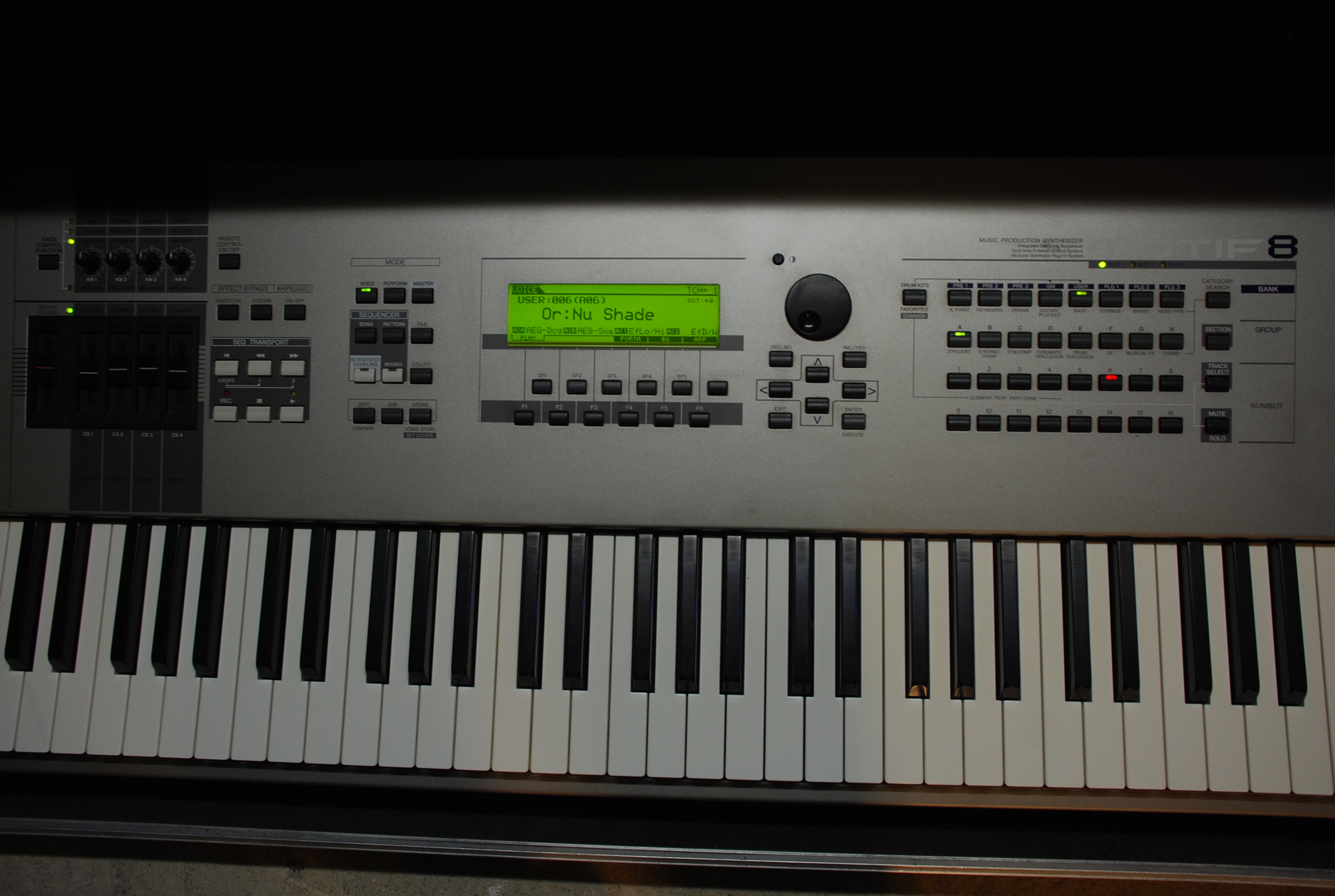 Yamaha MOTIF 8 image (755852) Audiofanzine