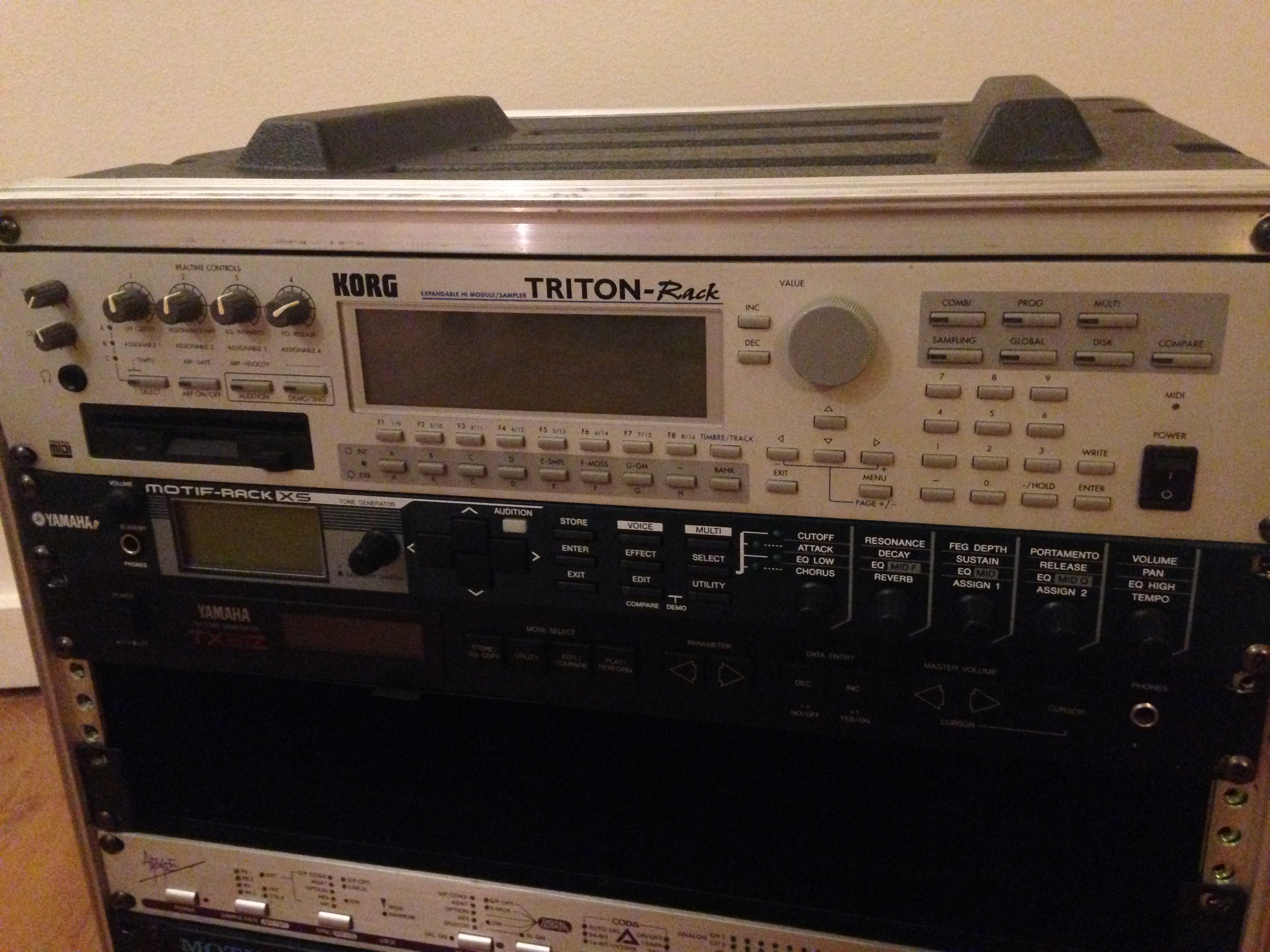 Yamaha MotifRack XS image (2013592) Audiofanzine