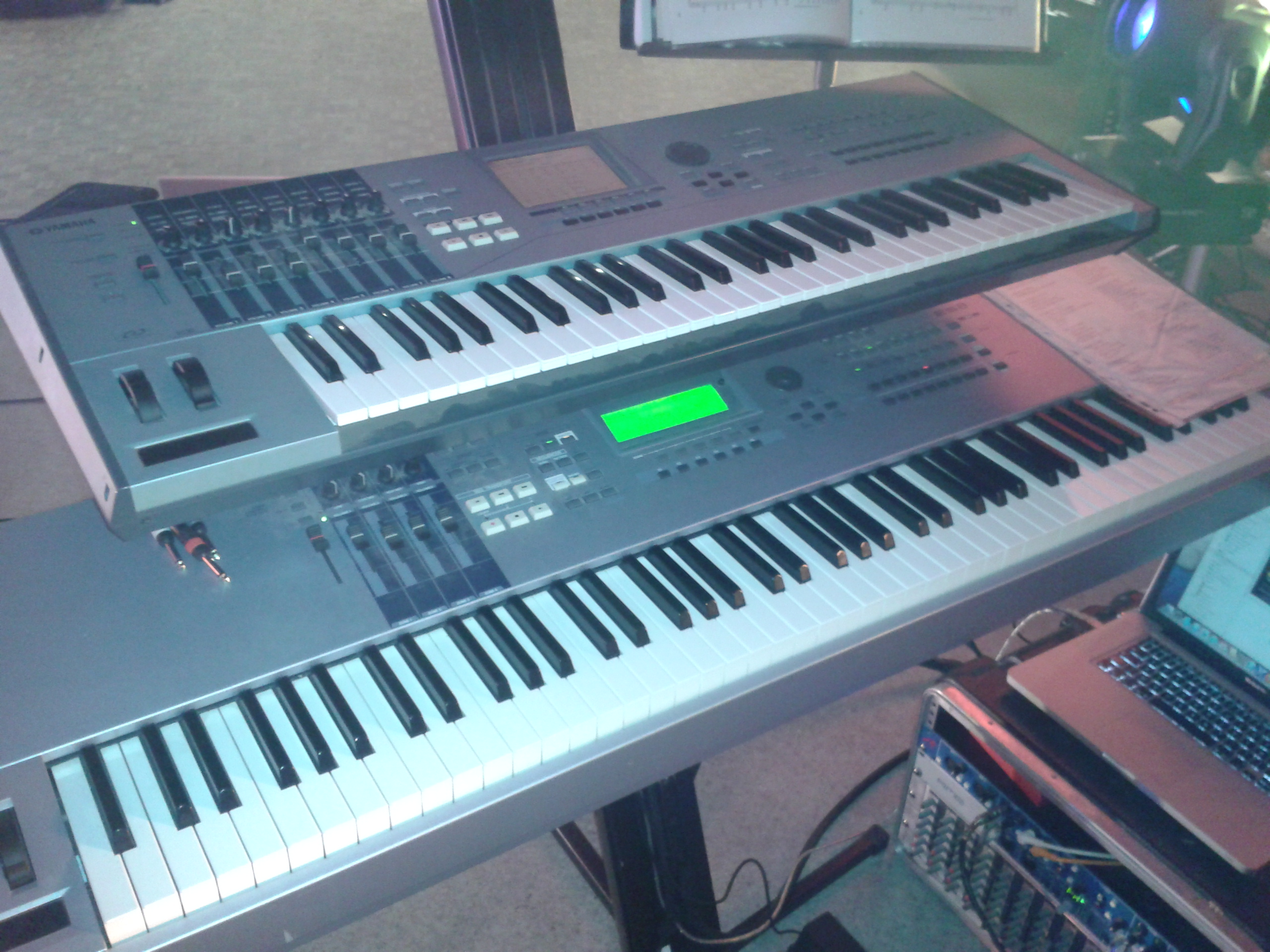 Photo Yamaha MOTIF XS6 Yamaha MOTIF XS6 (87779) (539658) Audiofanzine