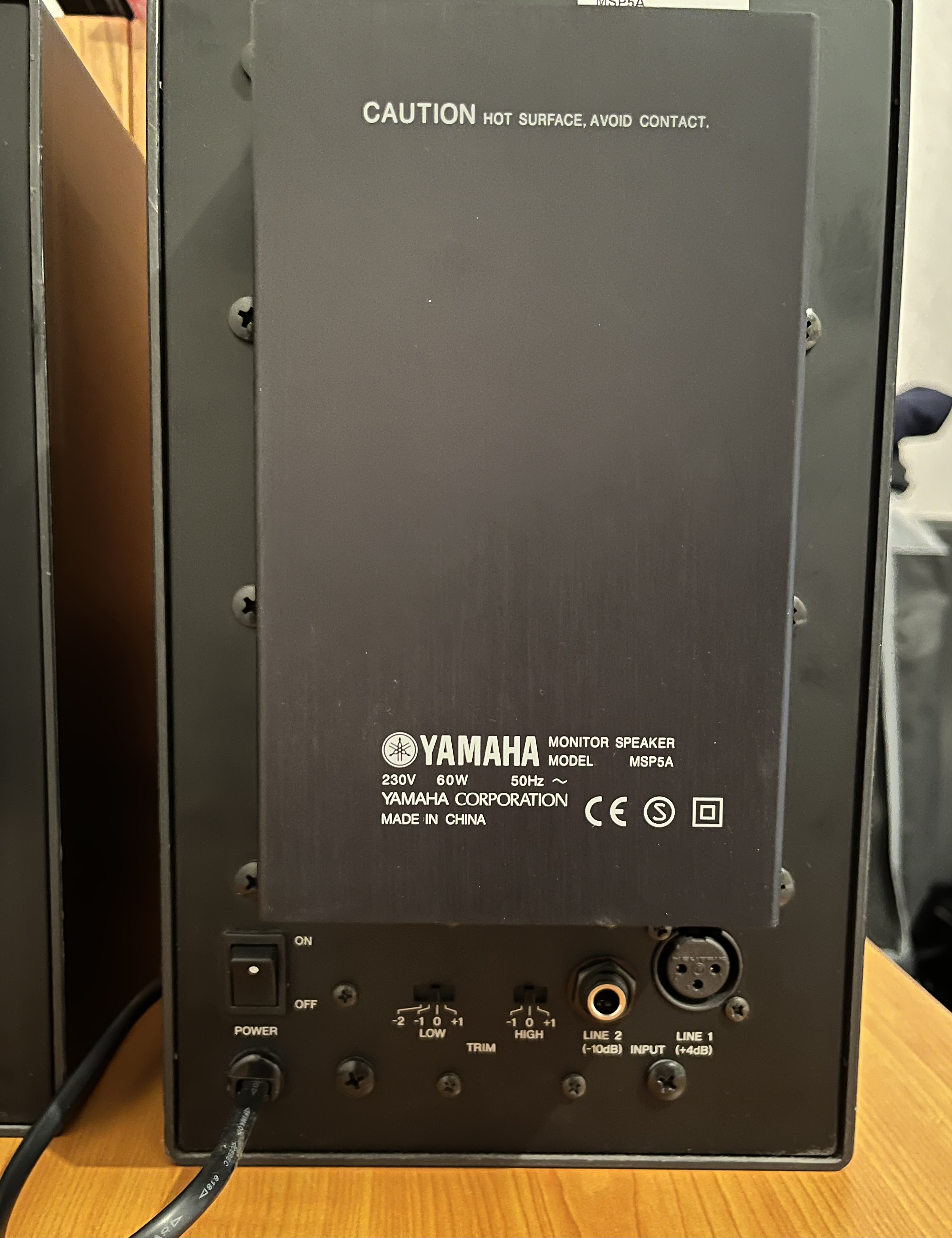 MSP5A Yamaha MSP5A Audiofanzine