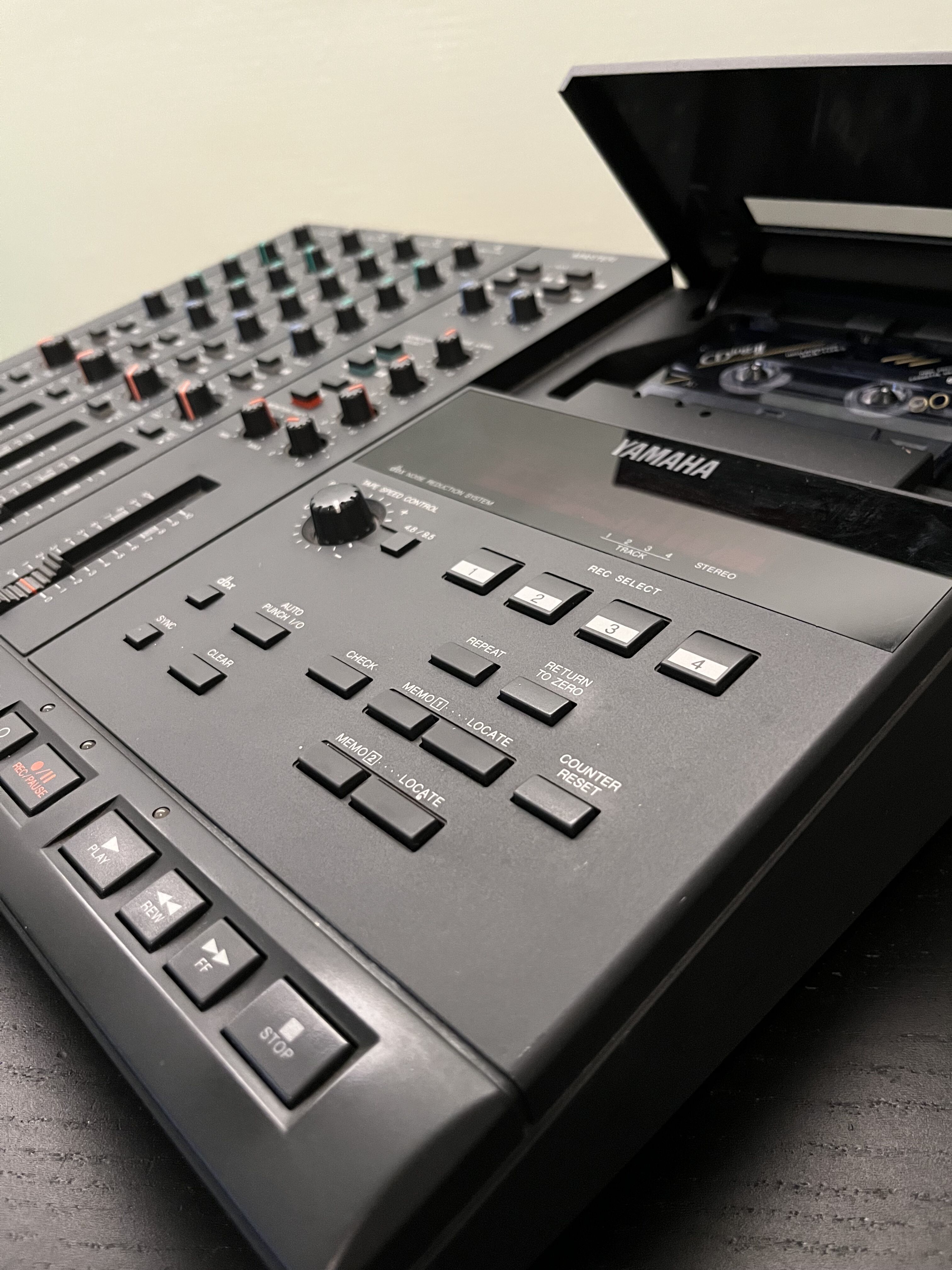 MT4X Yamaha MT4X Audiofanzine