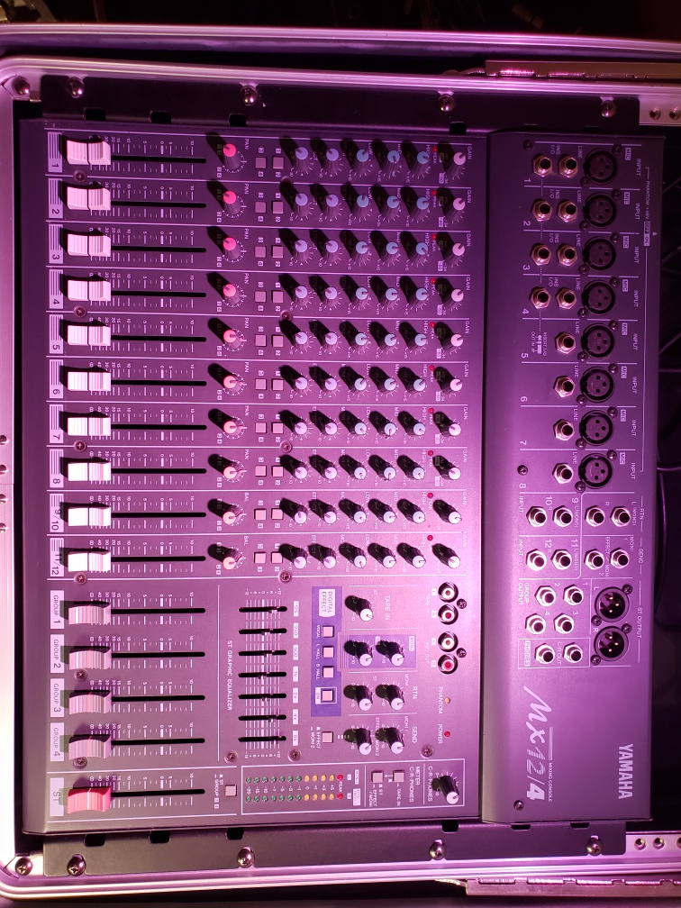 MX12/4 - Yamaha MX12/4 - Audiofanzine