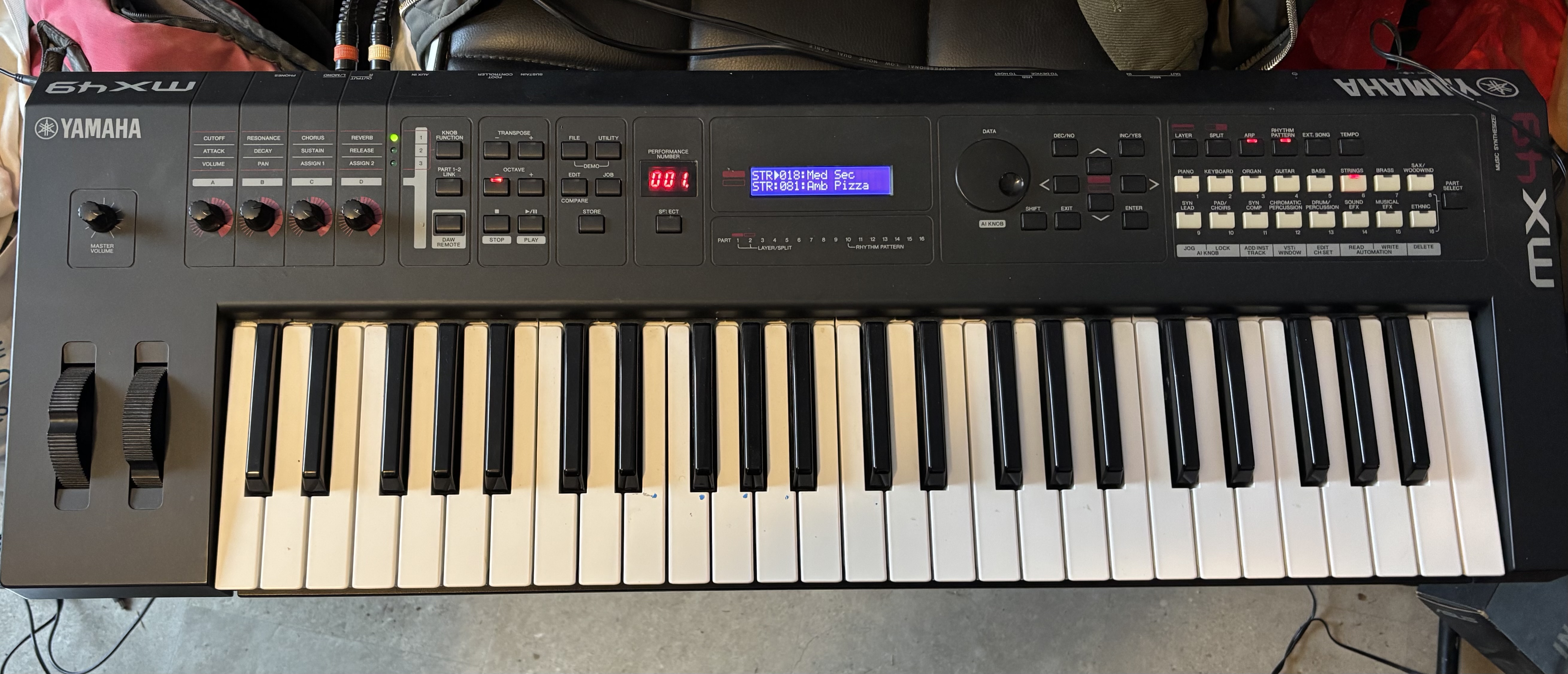 MX49 - Yamaha MX49 - Audiofanzine MX49 - Yamaha MX49 - Audiofanzine