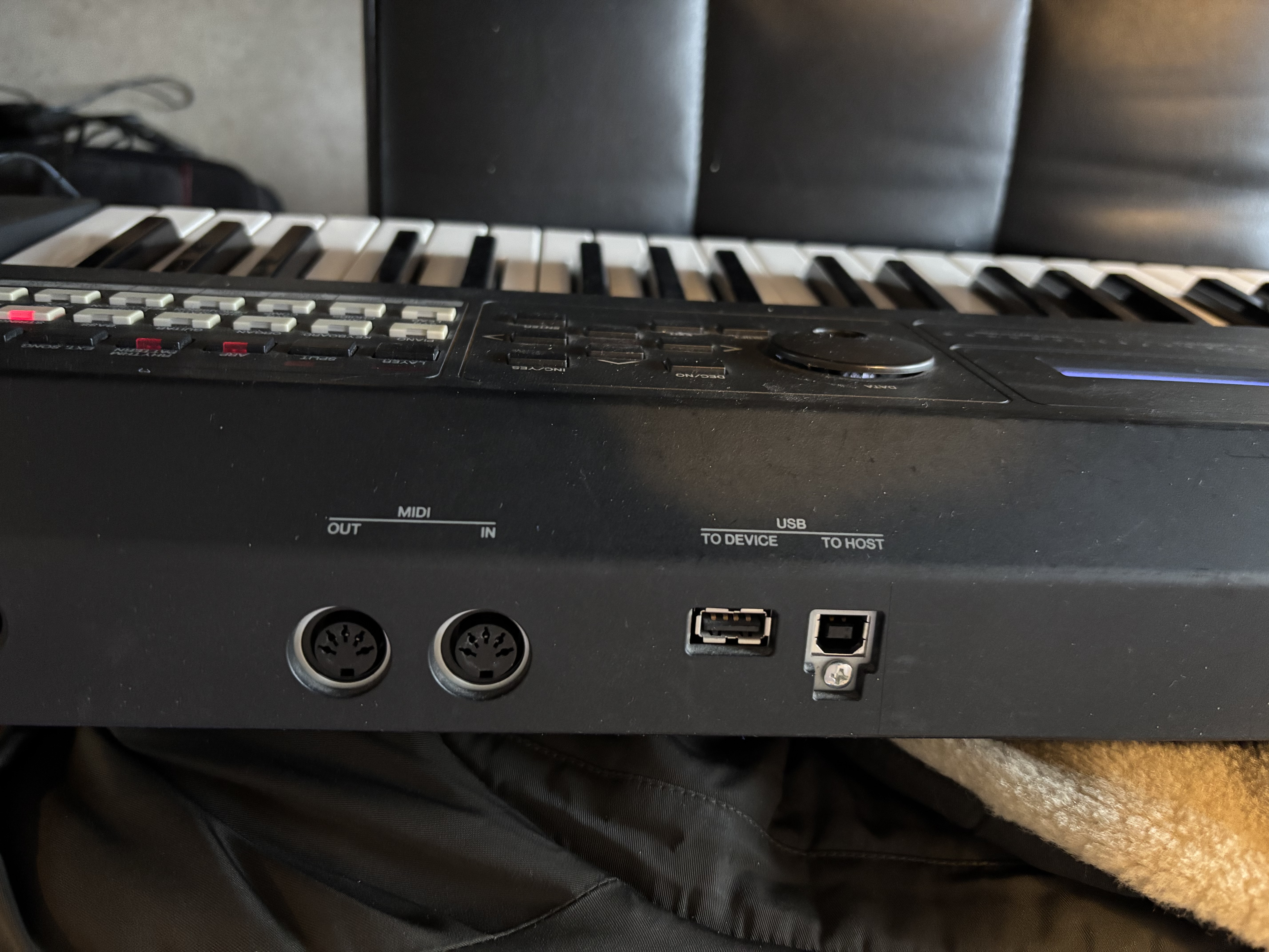 MX49 - Yamaha MX49 - Audiofanzine MX49 - Yamaha MX49 - Audiofanzine