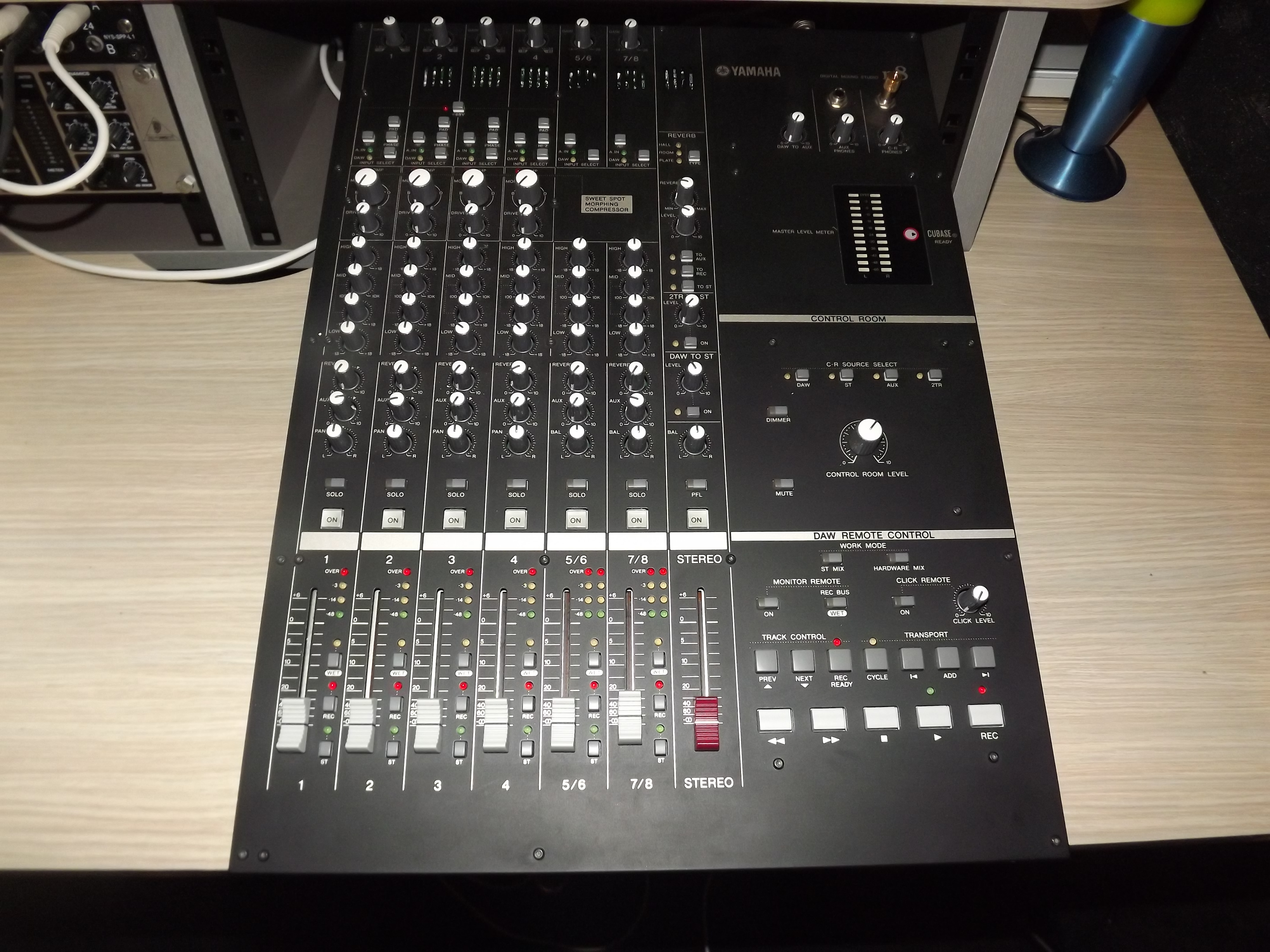 Photo Yamaha n8 Yamaha n8 (2803) (919139) Audiofanzine