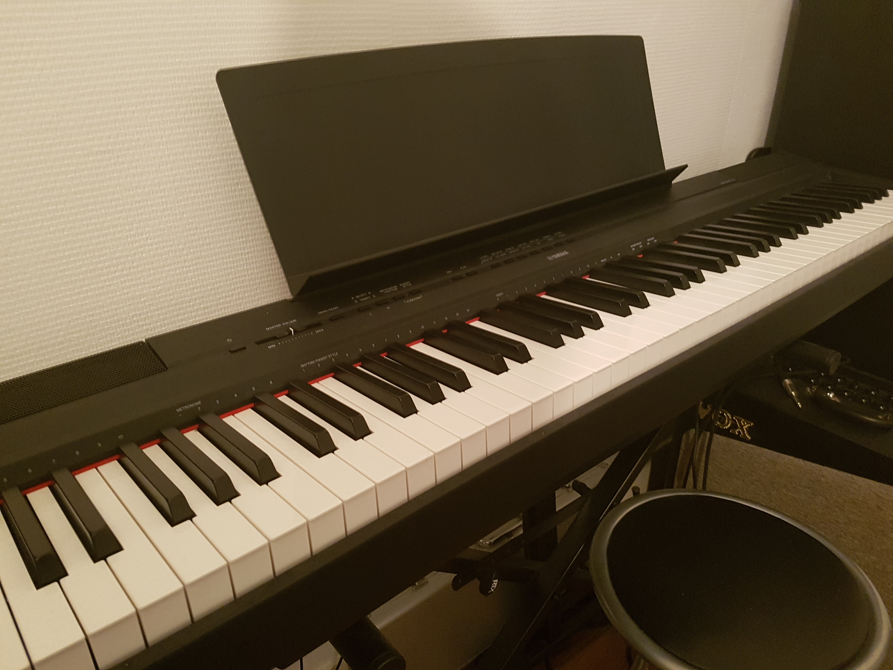 ヤマハ YAMAHA P-115 B スタンド ペダル付 本州配送限定+spbgp44.ru