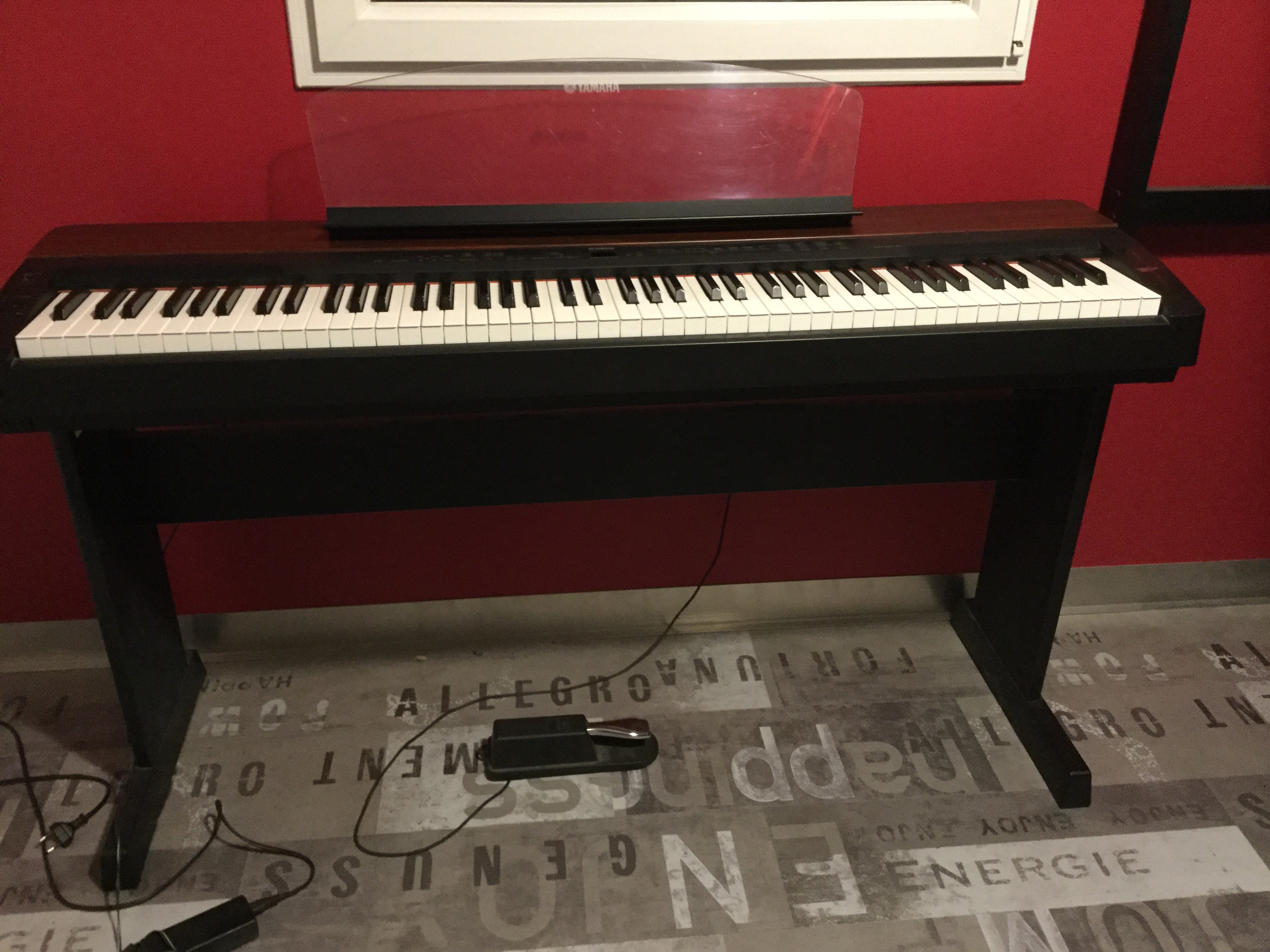 P155 Yamaha P155 Audiofanzine