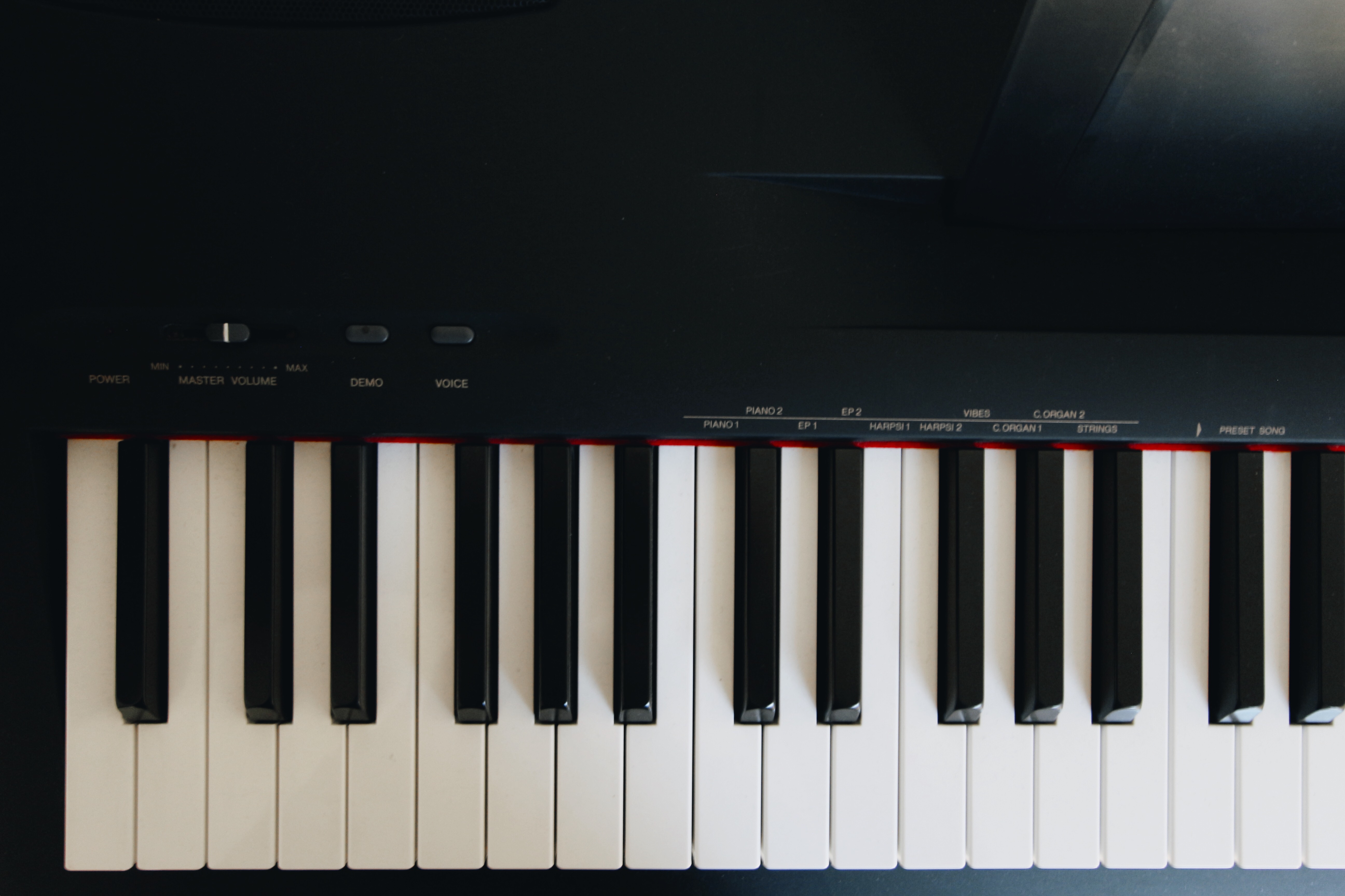P60 Yamaha P60 Audiofanzine