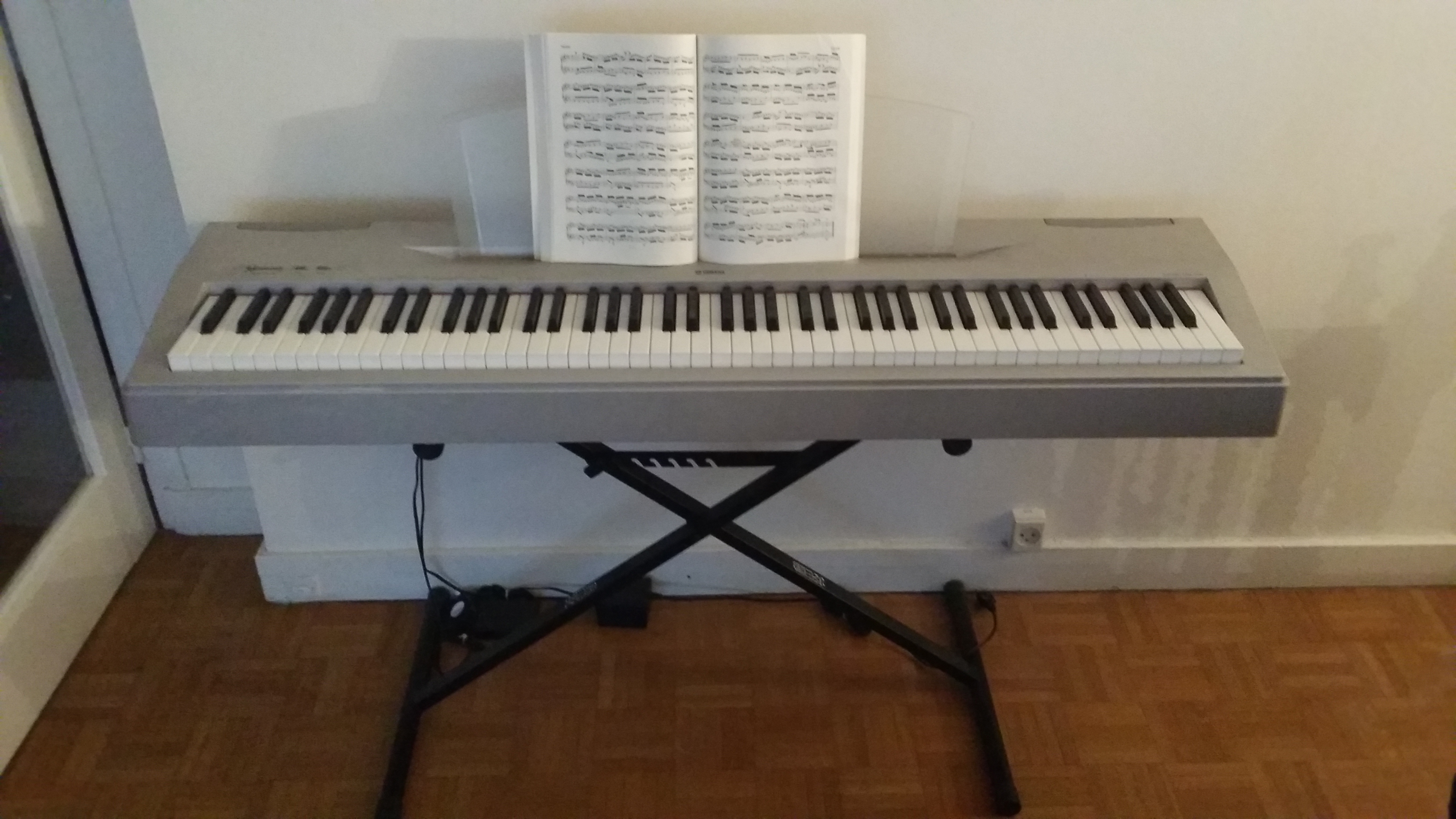 Photo Yamaha P60 Yamaha P60 (34903) (982186) Audiofanzine
