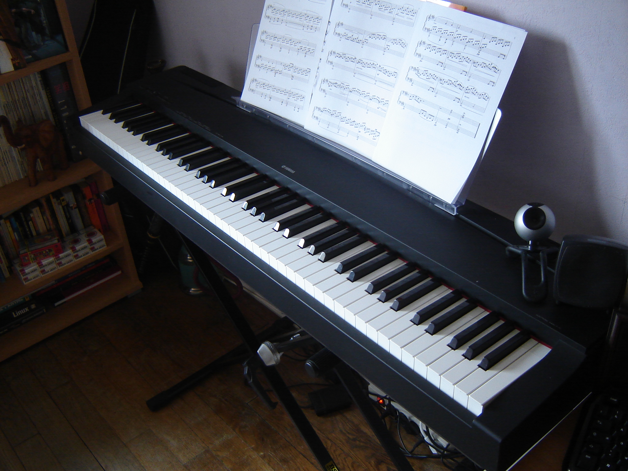 Yamaha P-70 image (#511158) - Audiofanzine
