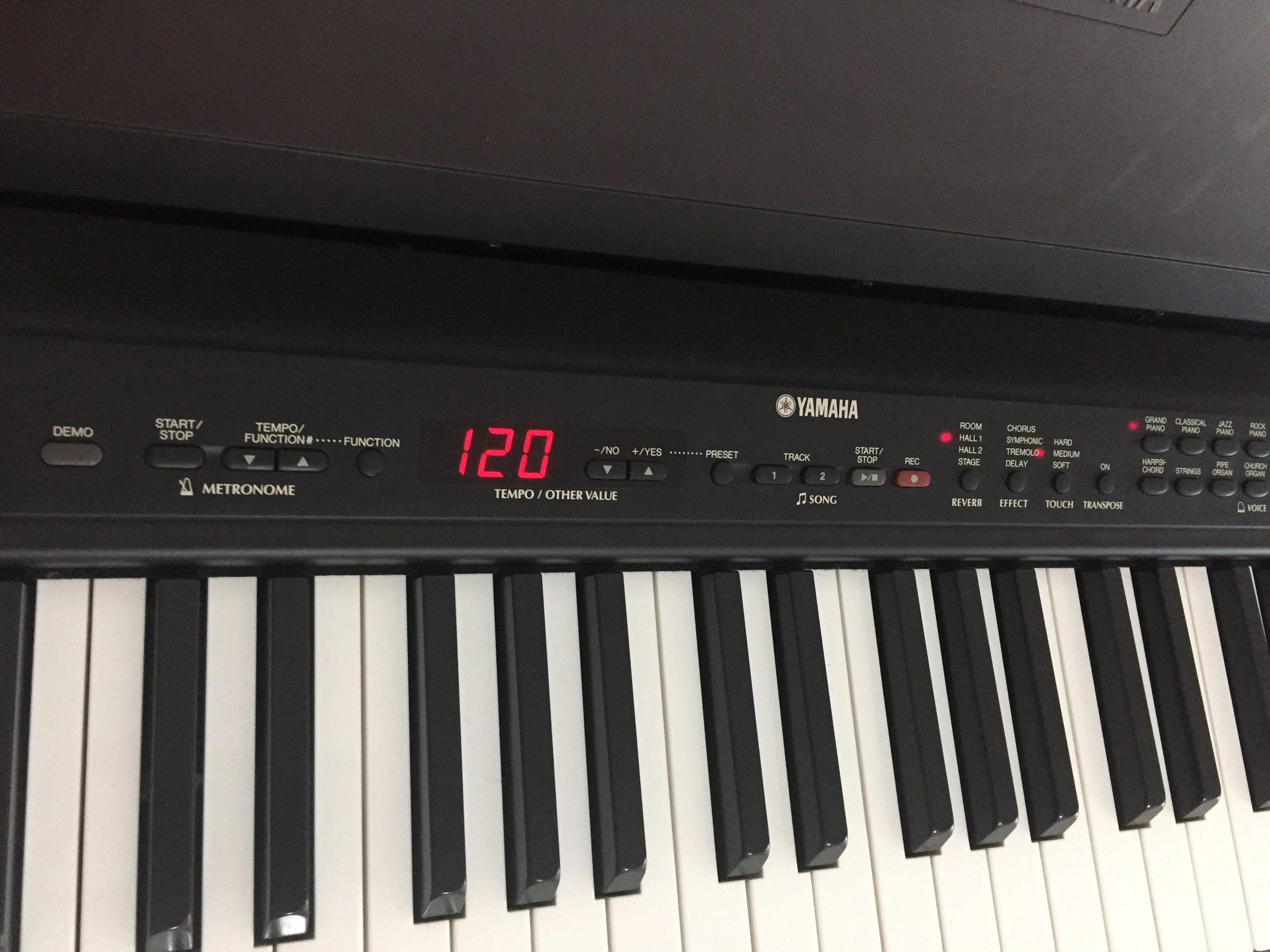 P80 Yamaha P80 Audiofanzine