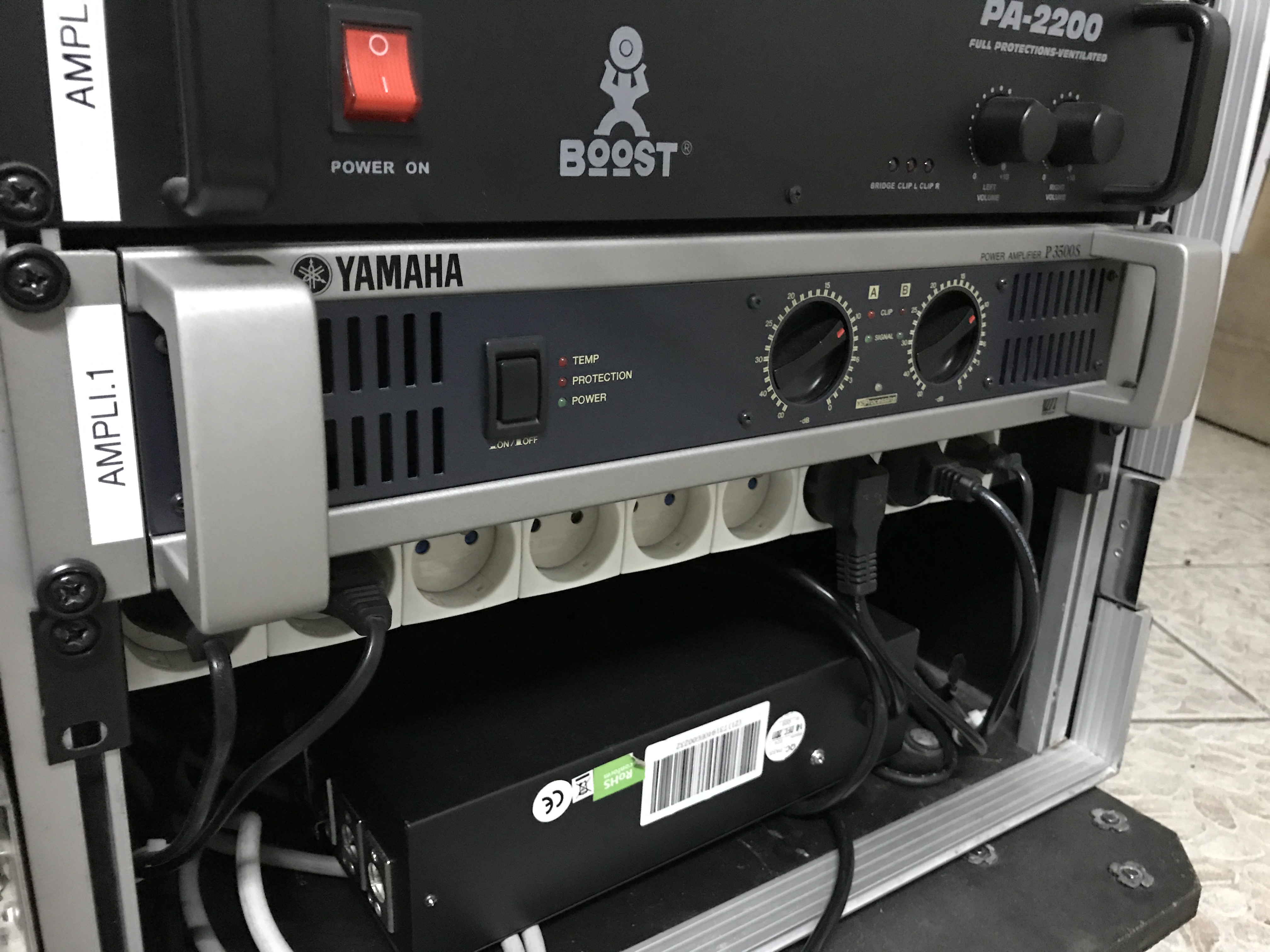 P3500S Yamaha P3500S Audiofanzine