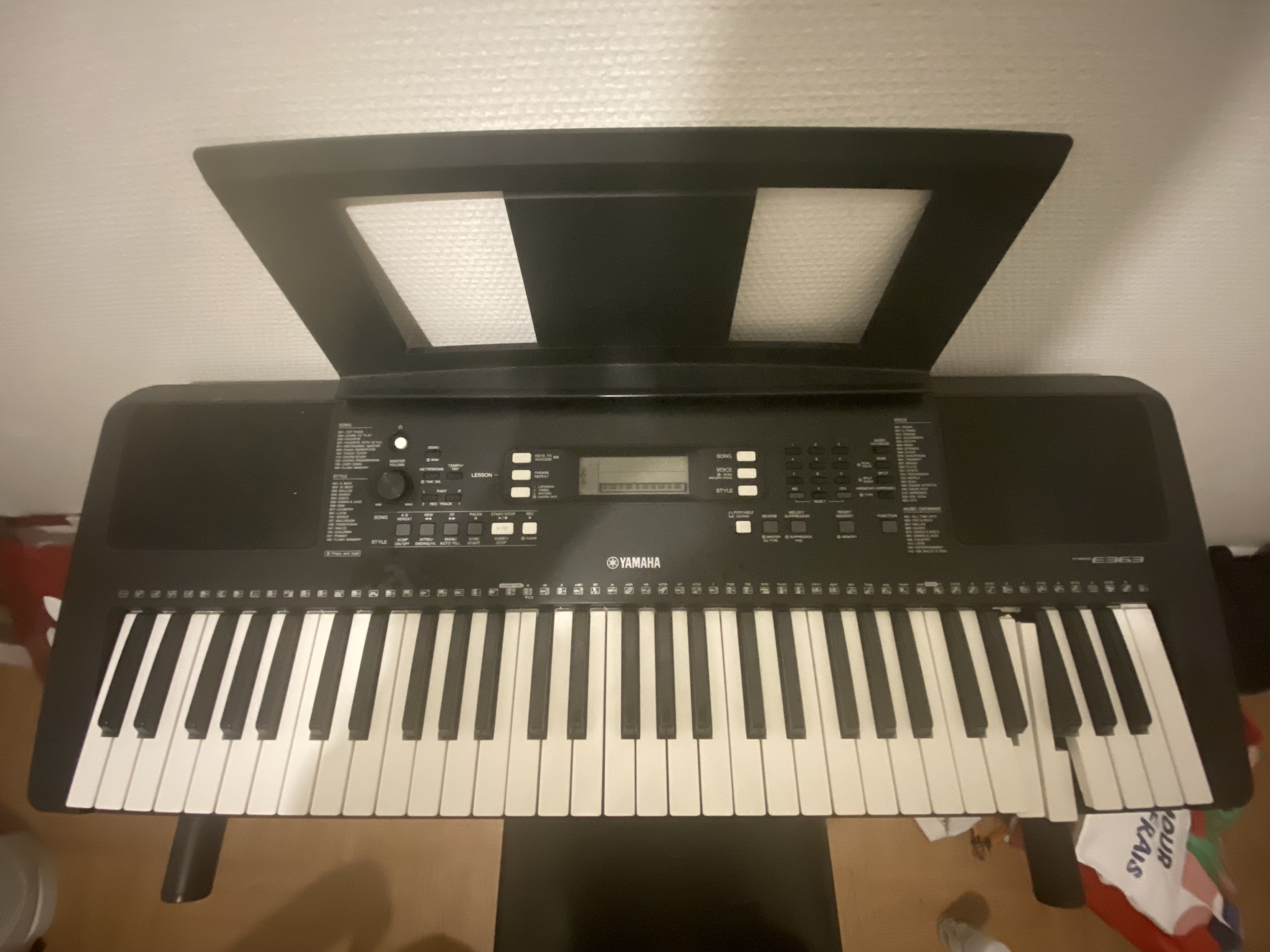 Teclado Yamaha PSR-E363