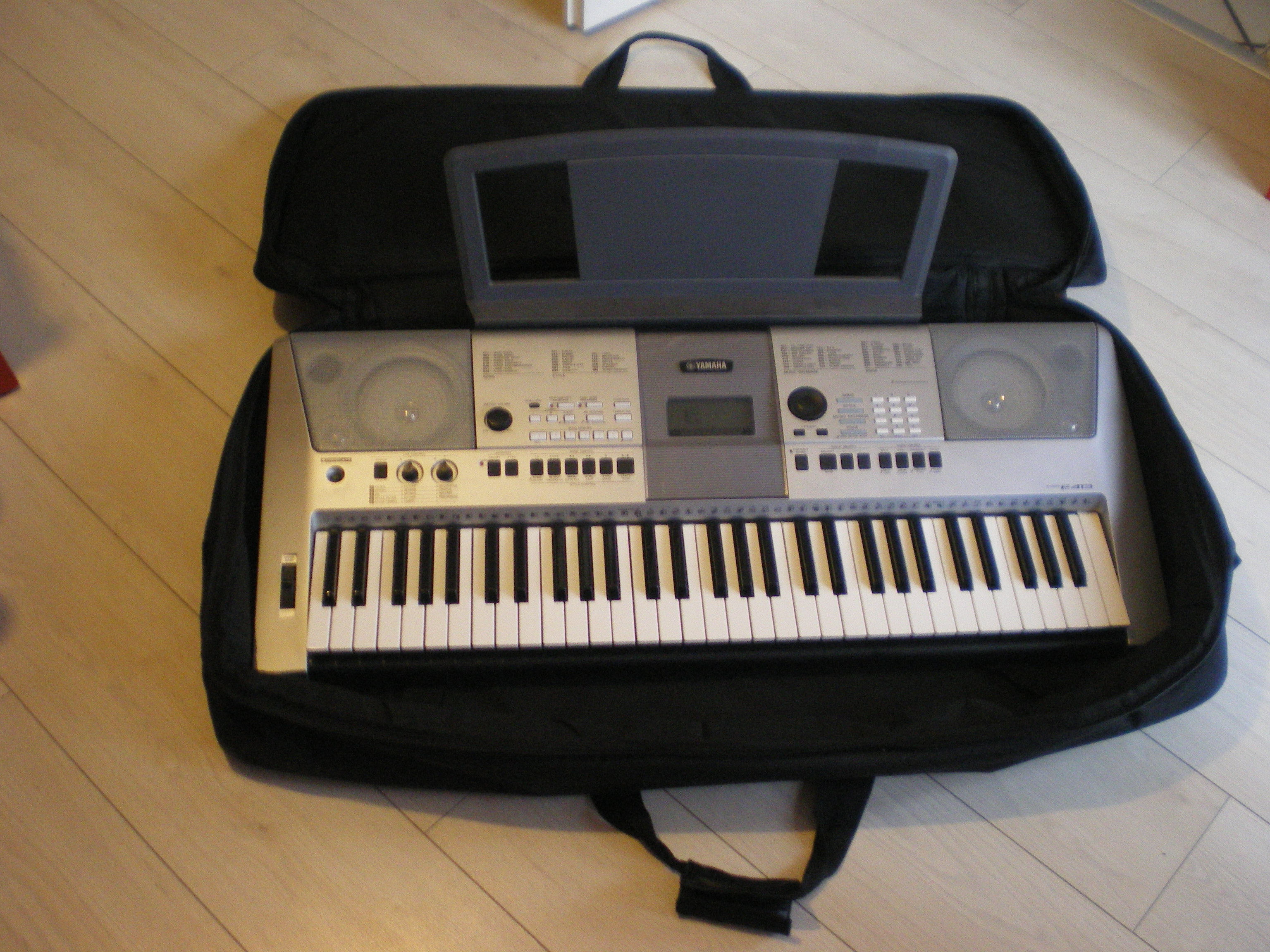 Photo Yamaha PSRE413 Yamaha PSRE413 (36078) (574170) Audiofanzine