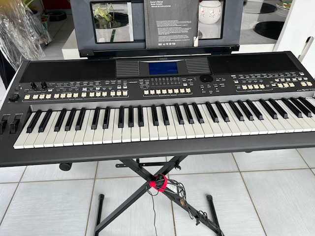 PSR-S670 - Yamaha PSR-S670 - Audiofanzine PSR-S670 - Yamaha PSR-S670 - Audiofanzine