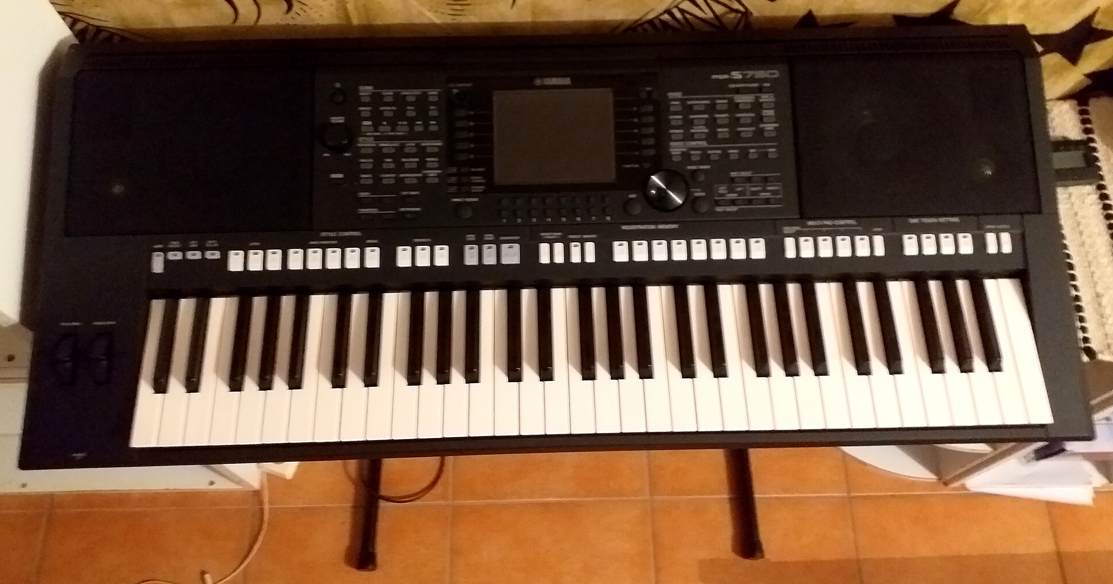 yamaha s750 keyboard