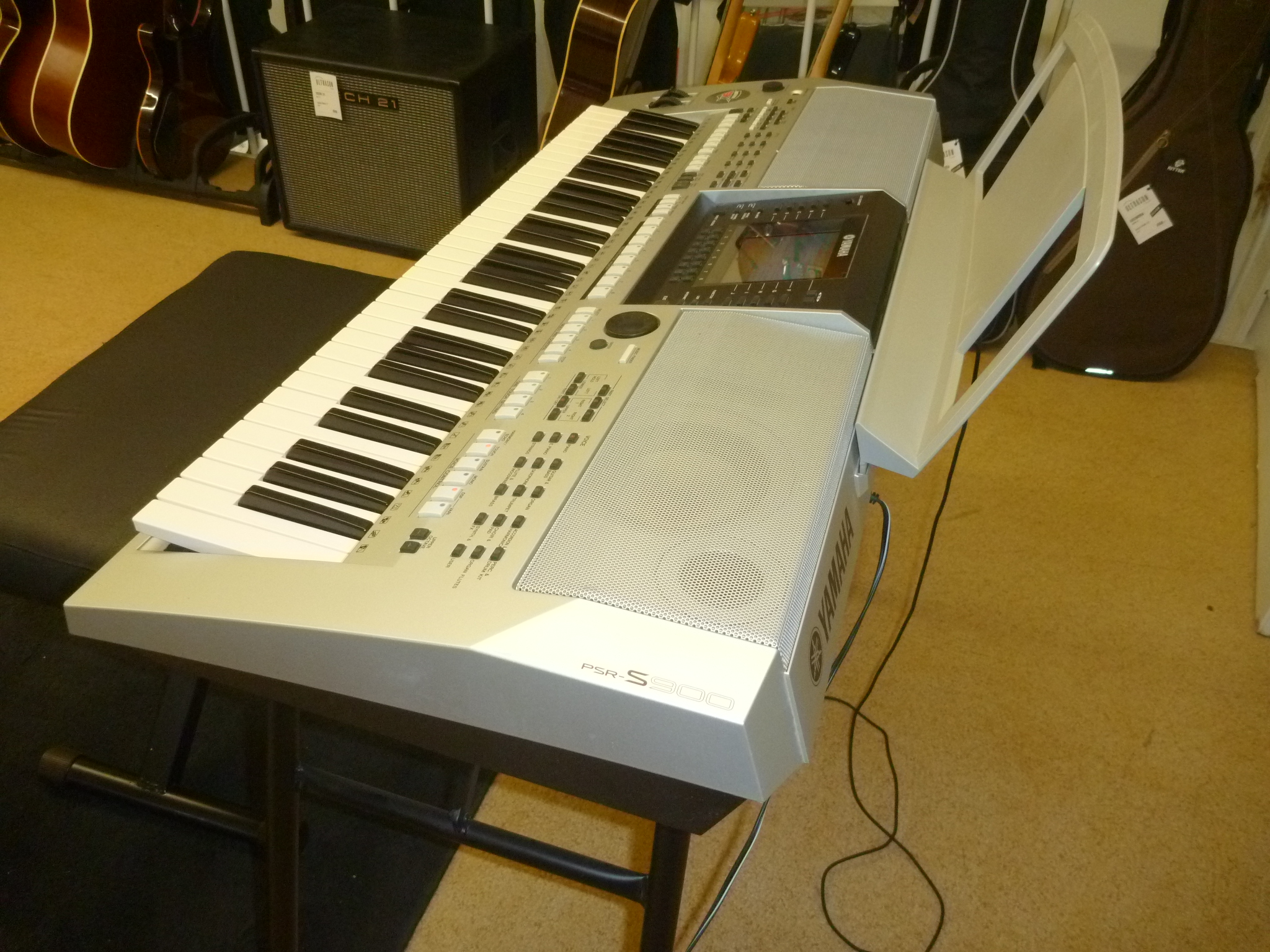 PSRS900 Yamaha PSRS900 Audiofanzine