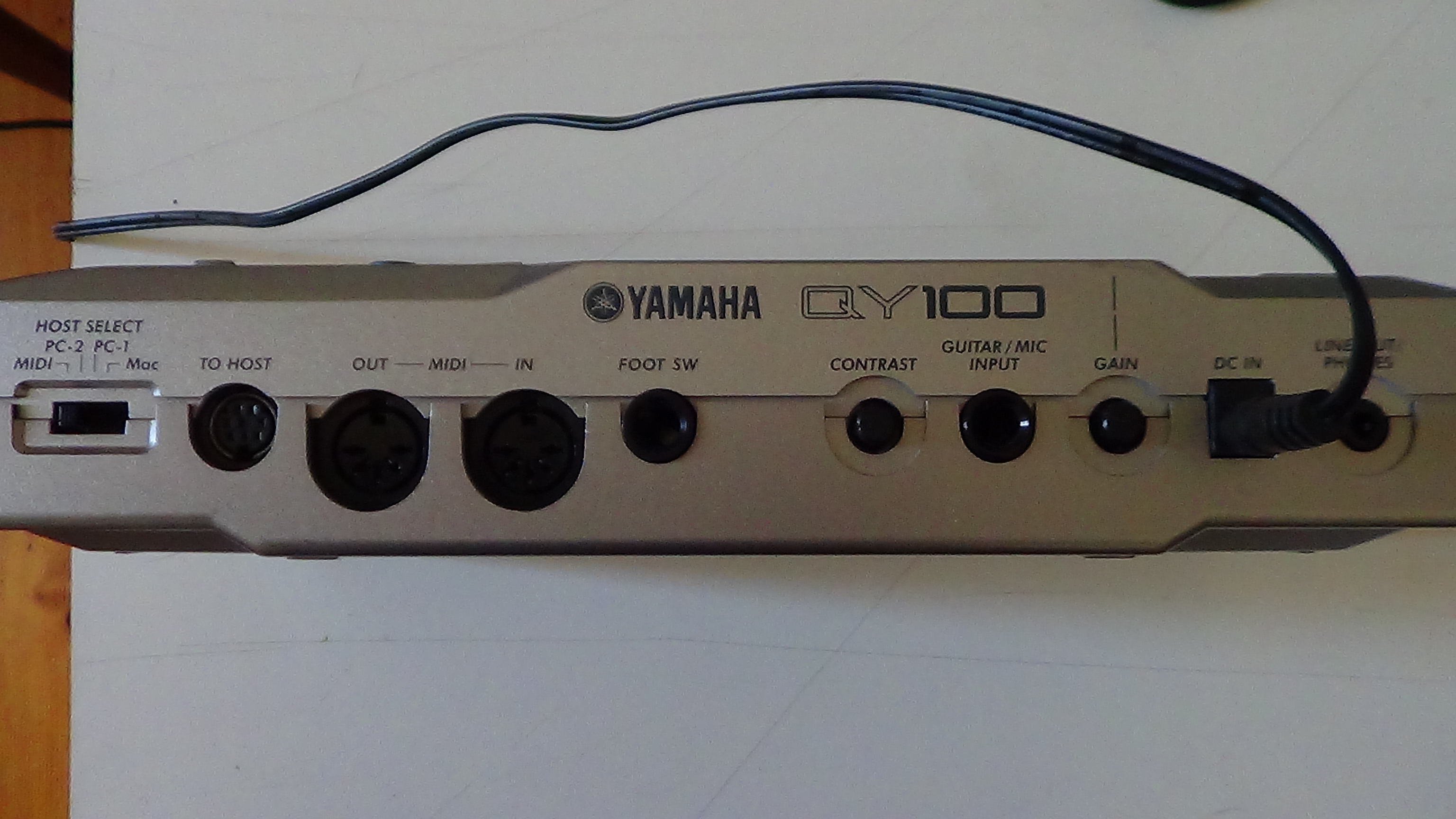 QY100 - Yamaha QY100 - Audiofanzine