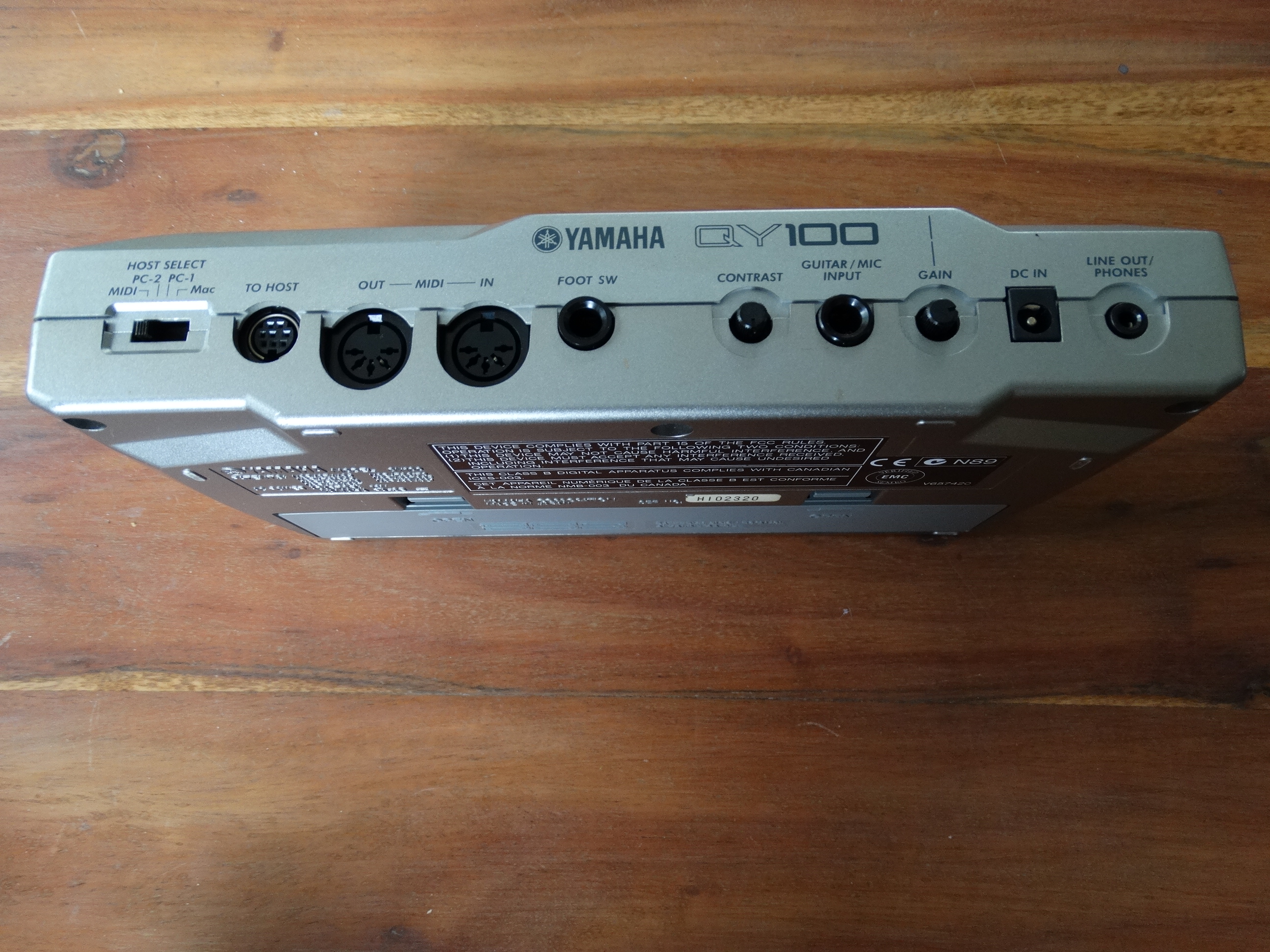 QY100 Yamaha QY100 Audiofanzine