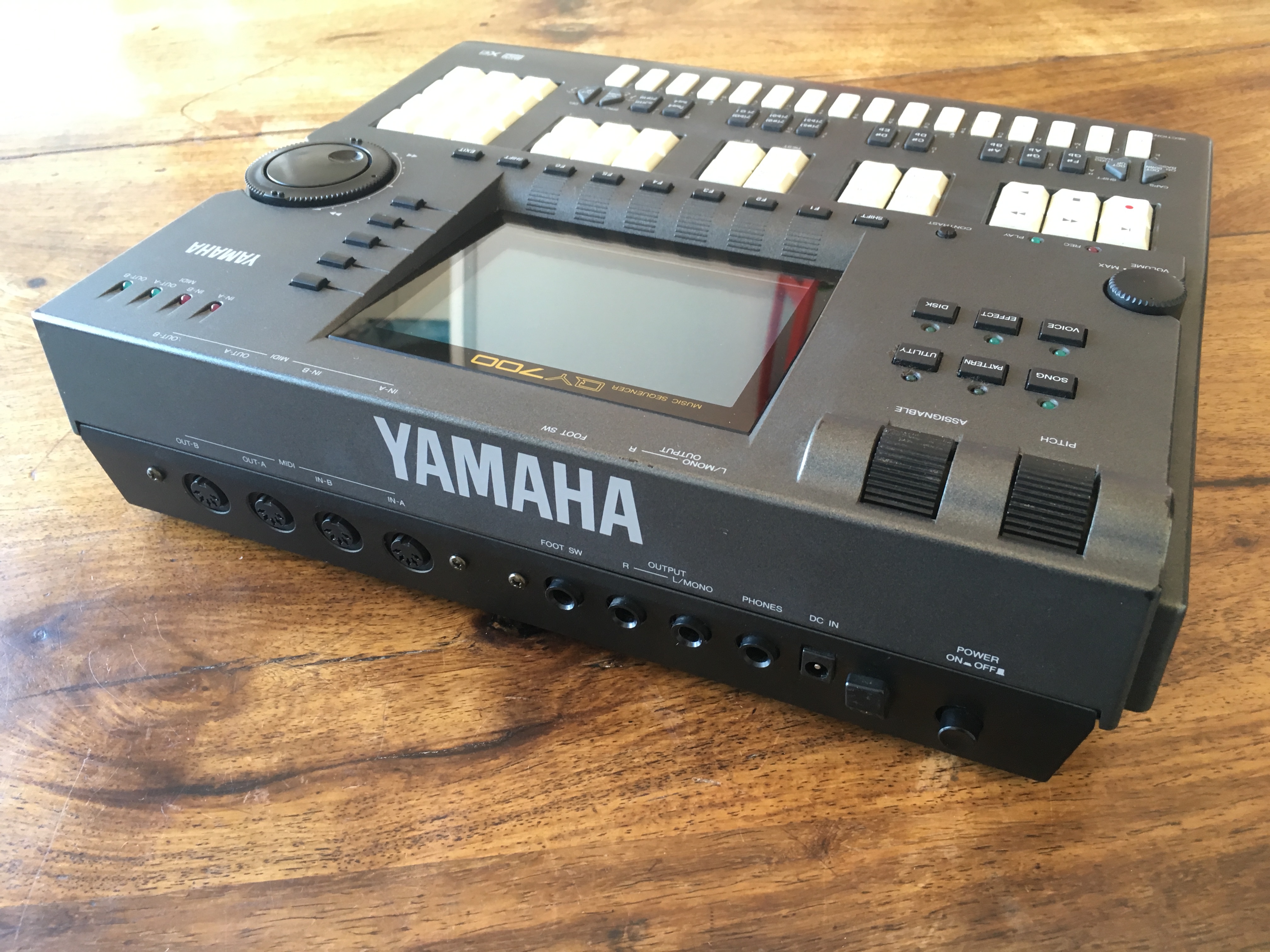 Yamaha QY700 Audiofanzine