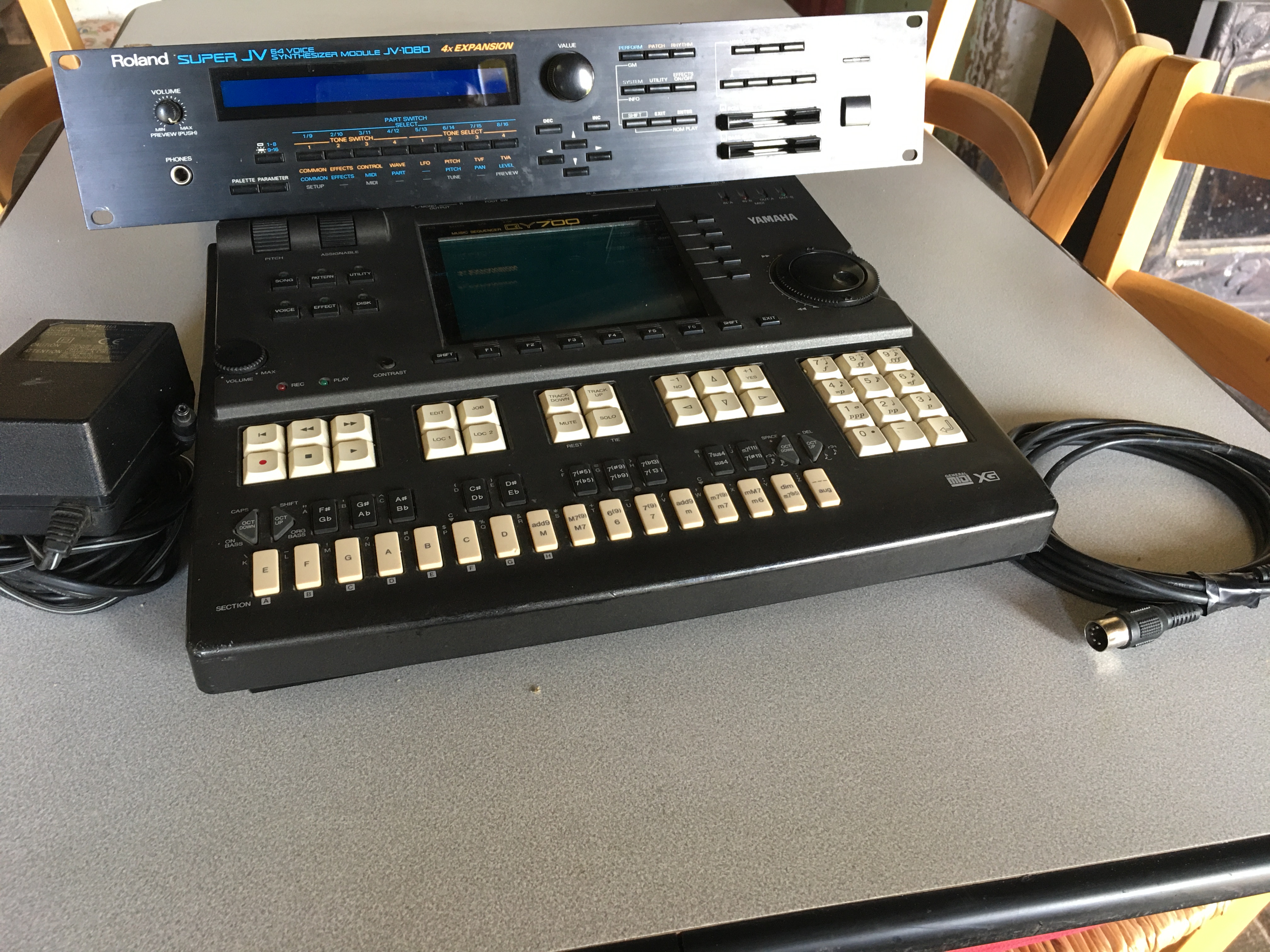 QY700 Yamaha QY700 Audiofanzine