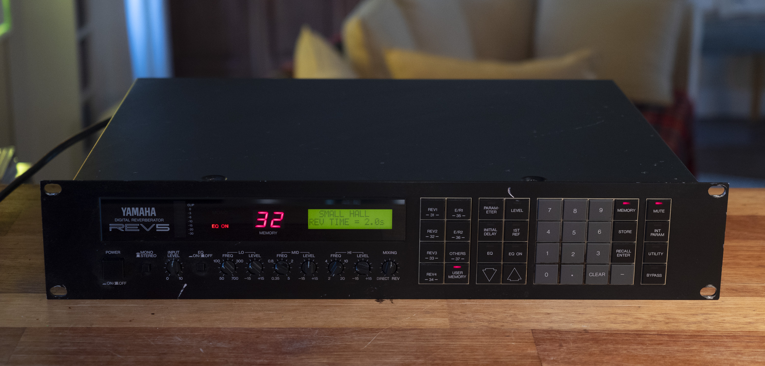 REV5 - Yamaha REV5 - Audiofanzine