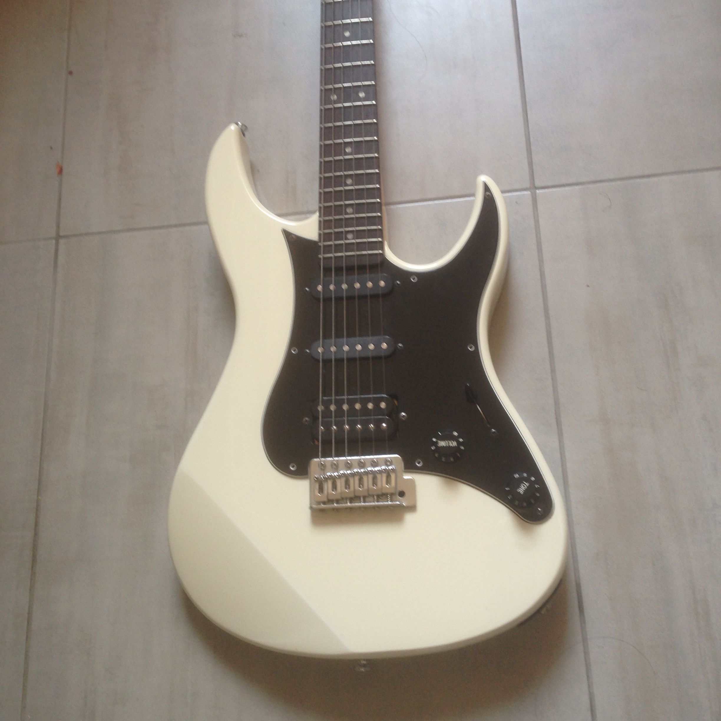 yamaha rgx 112p