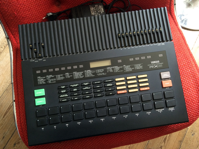 RX5 Yamaha RX5 Audiofanzine