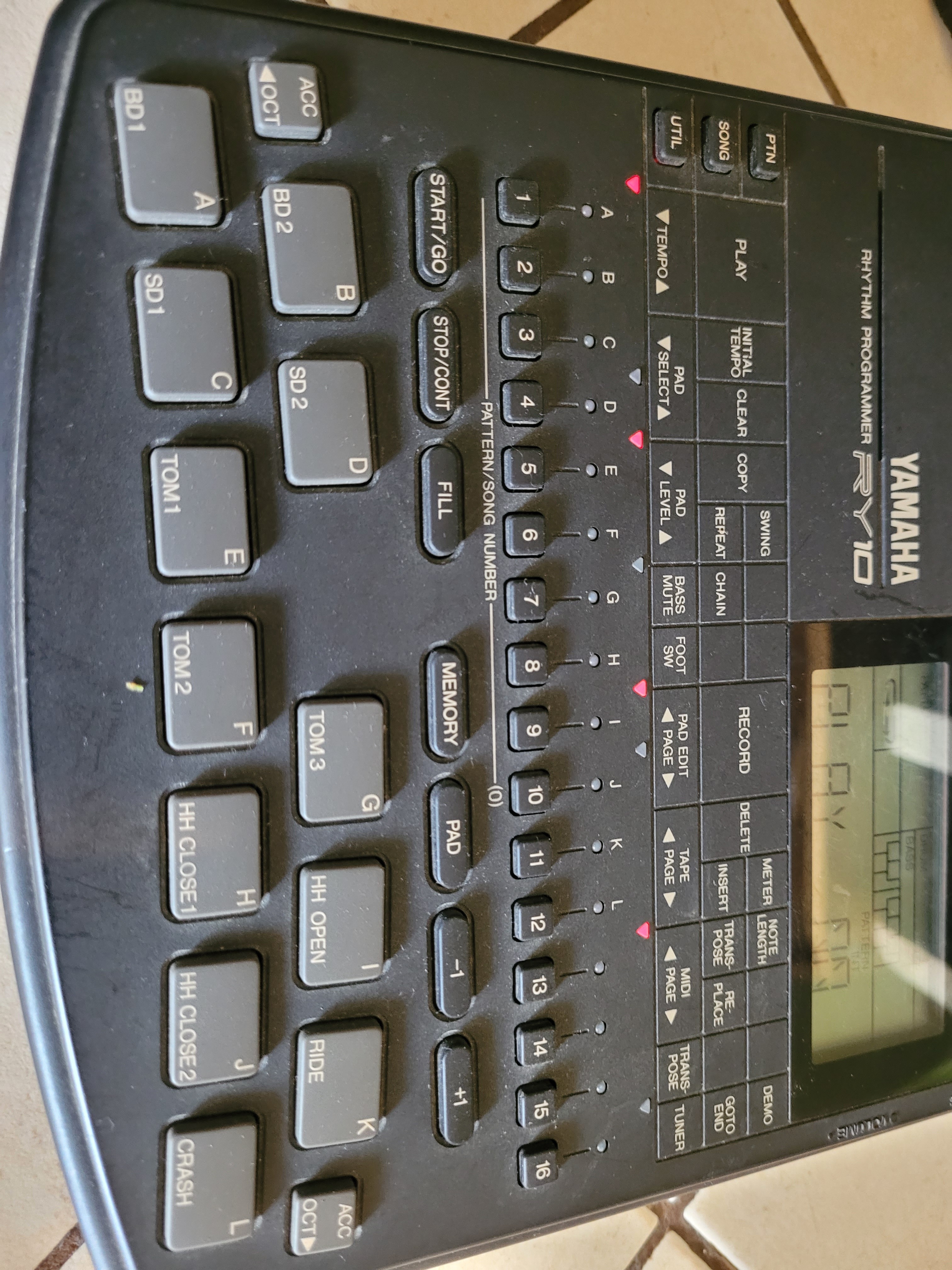 RY10 - Yamaha RY10 - Audiofanzine