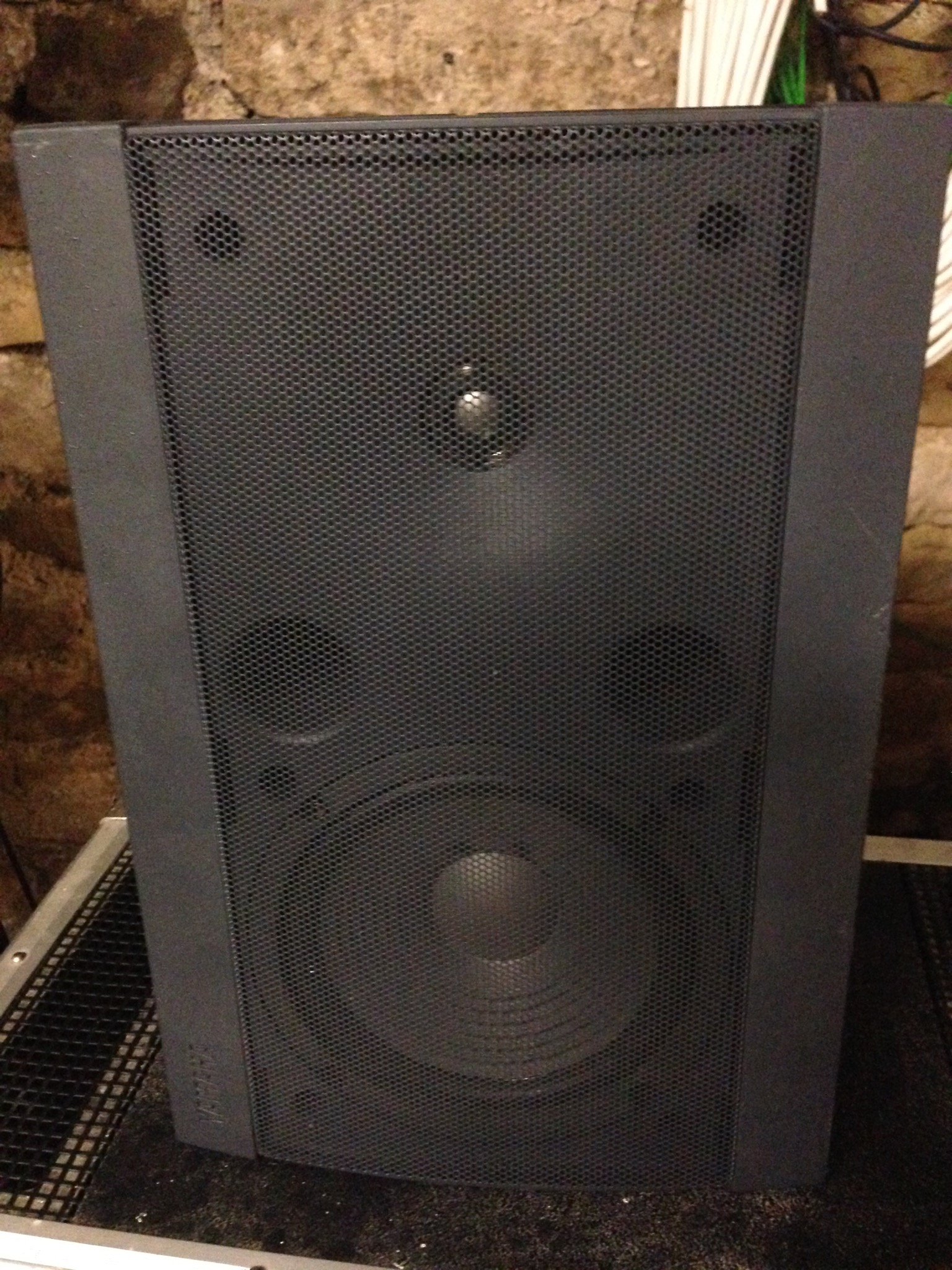 yamaha s55 speakers