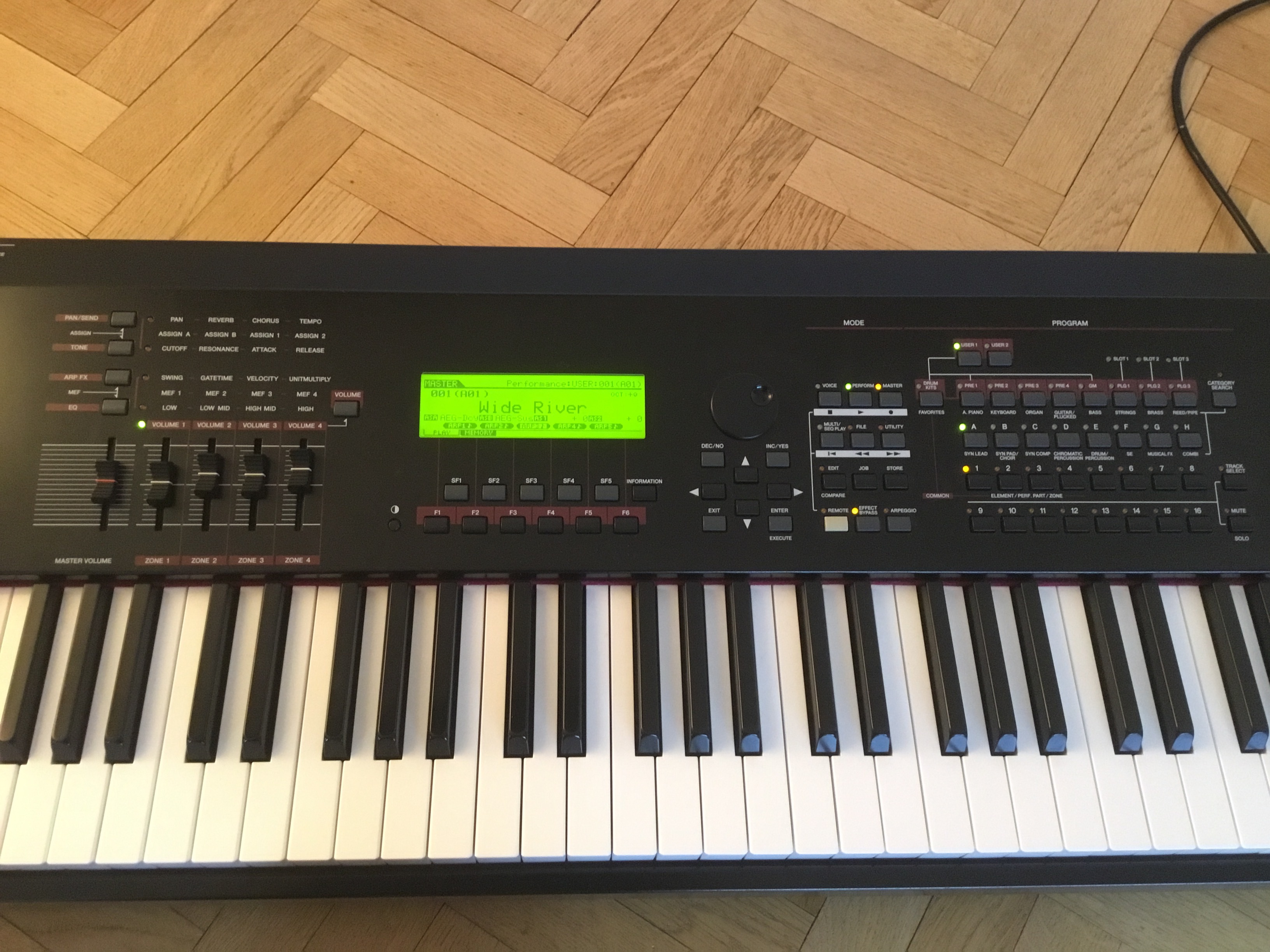 Yamaha S90 ES image (1756522) Audiofanzine