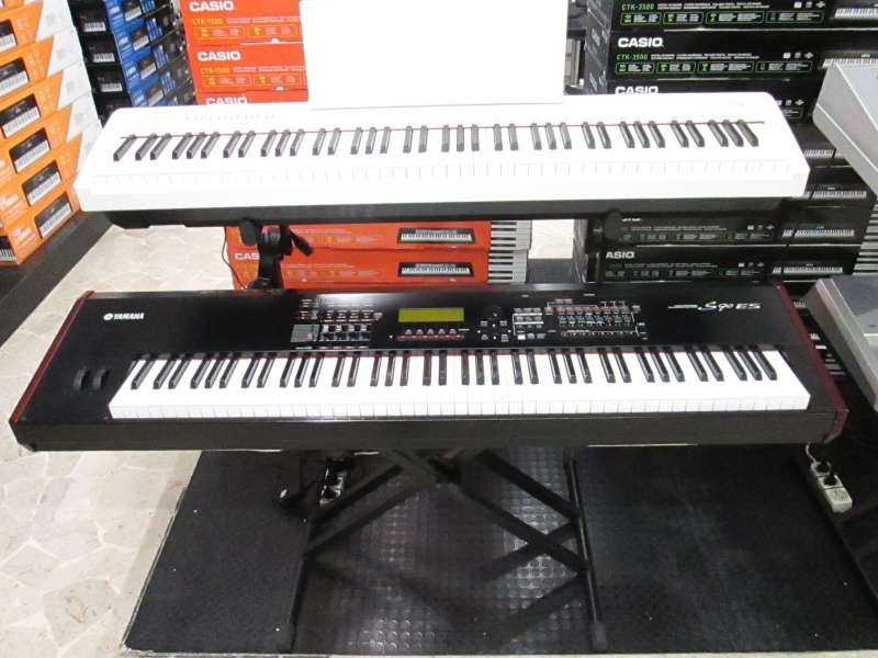 S90 ES Yamaha S90 ES Audiofanzine