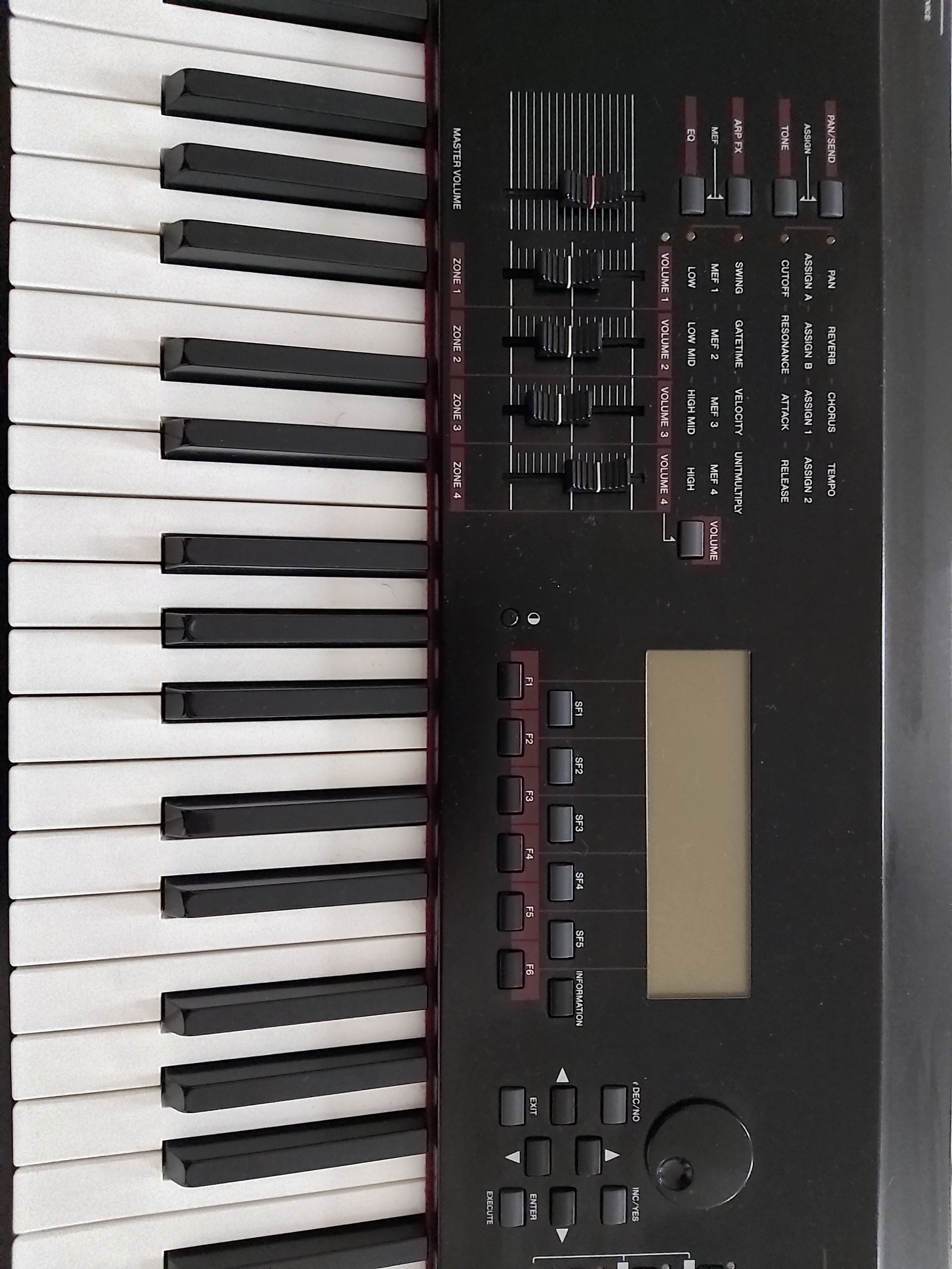 S90 ES Yamaha S90 ES Audiofanzine