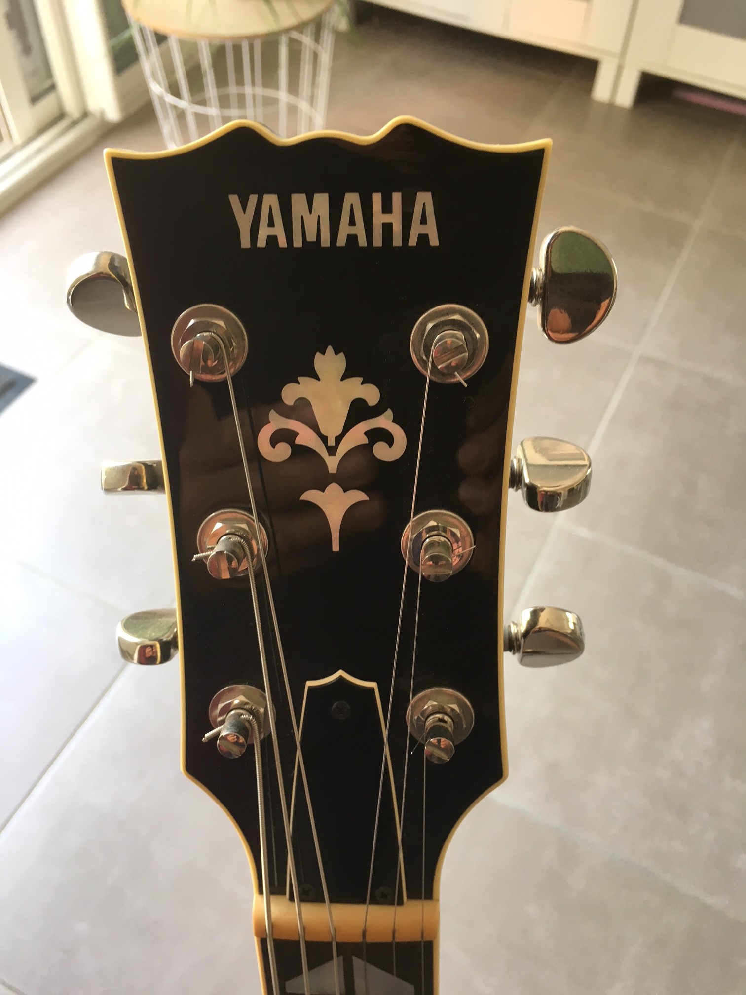 楽器YAMAHA SG1820 定価385000円 - usbesttutors.com