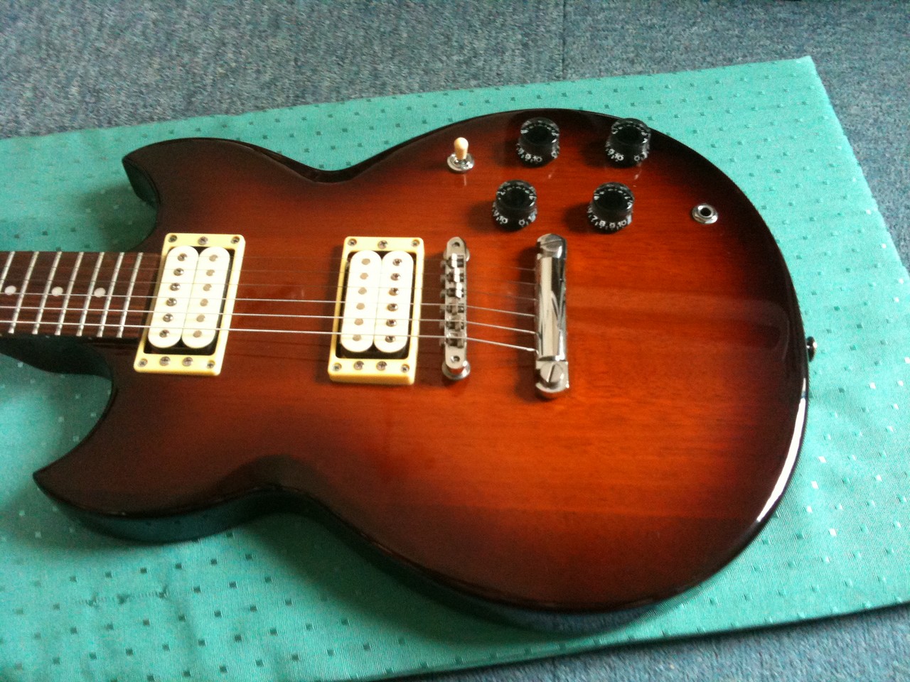 Yamaha SG200 image (#424744) - Audiofanzine