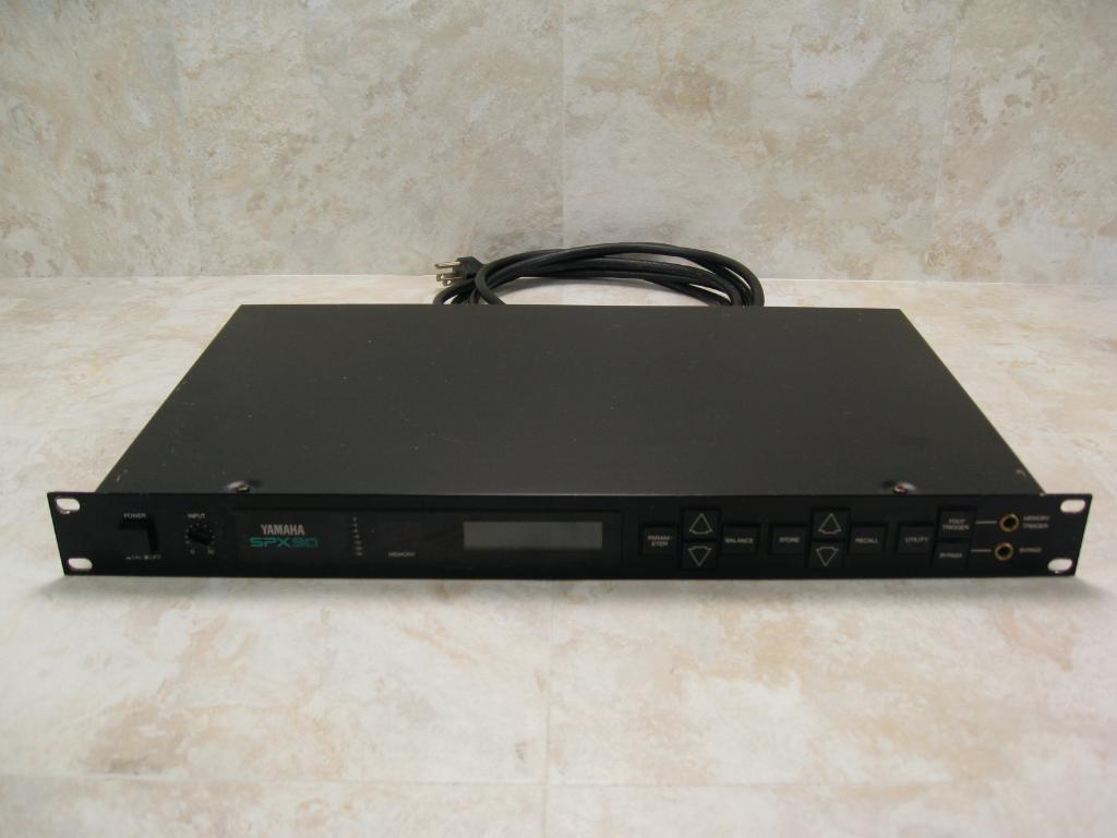 Photo Yamaha SPX90 SPX 90 (425932) Audiofanzine