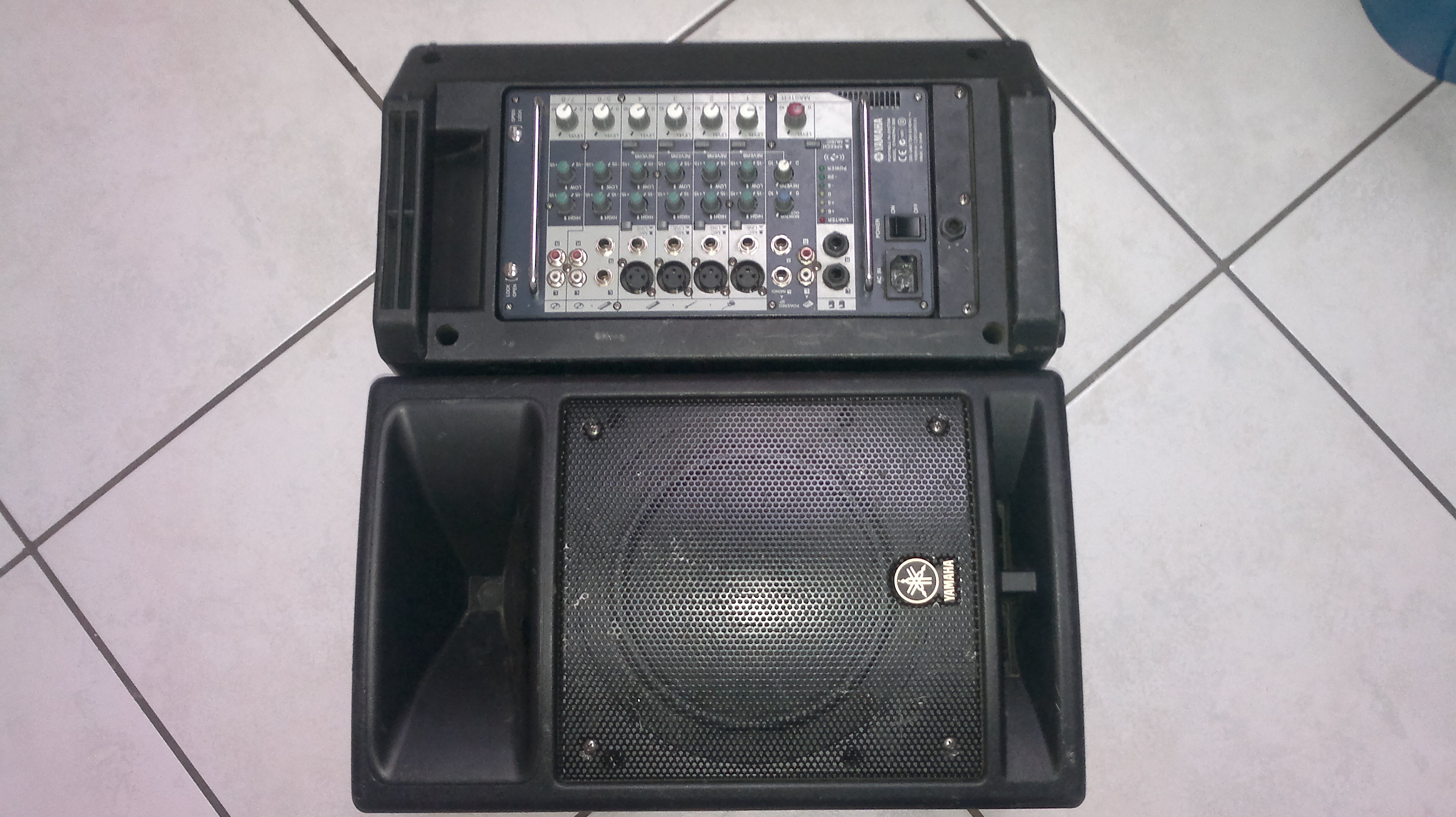 Photo Yamaha Stagepas 300 Yamaha Stagepas 300 (16915) (1068711