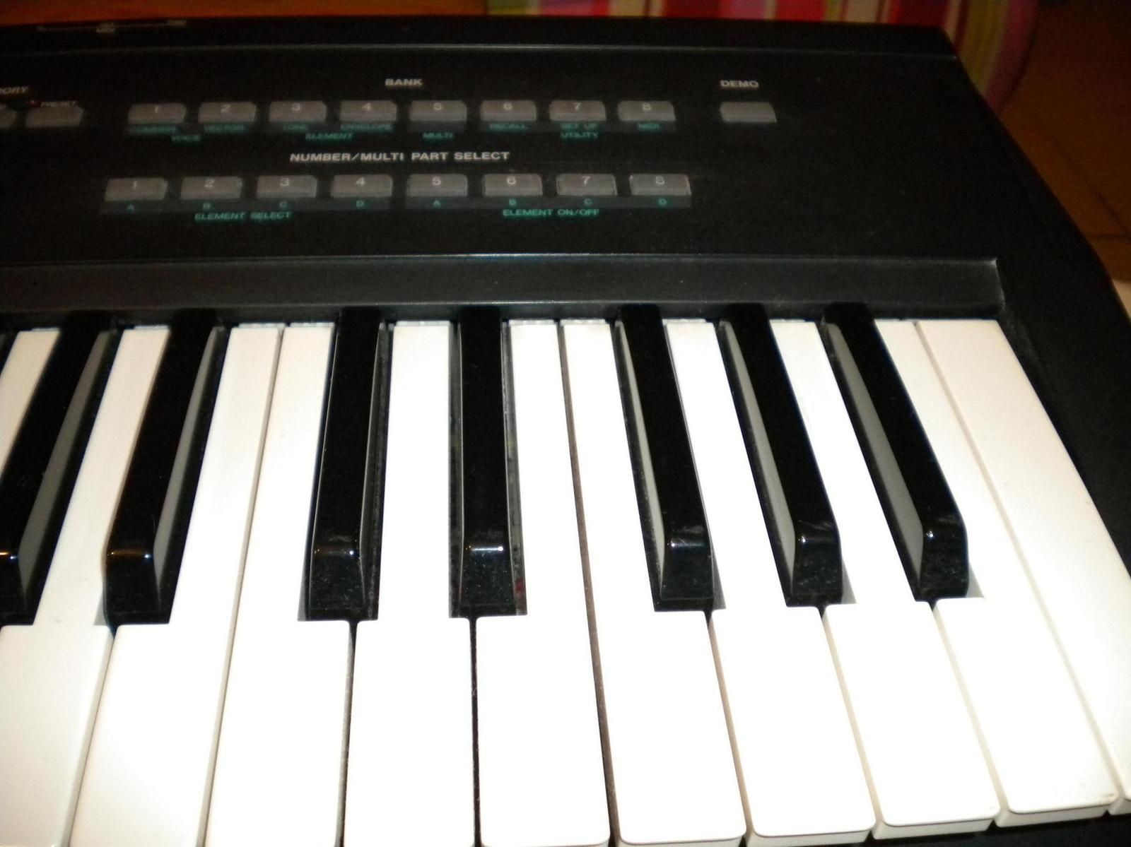 Photo Yamaha SY35 Yamaha SY35 (50169) (25168) Audiofanzine