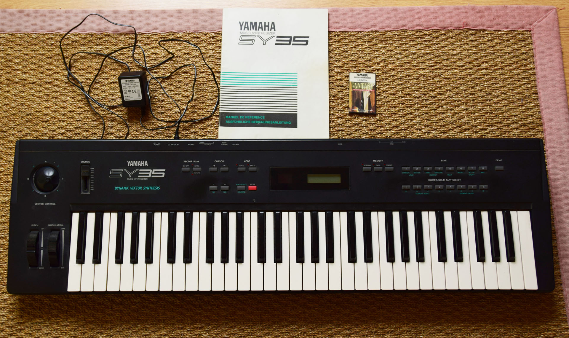 Photo Yamaha SY35 Yamaha SY35 (23036) (894953) Audiofanzine