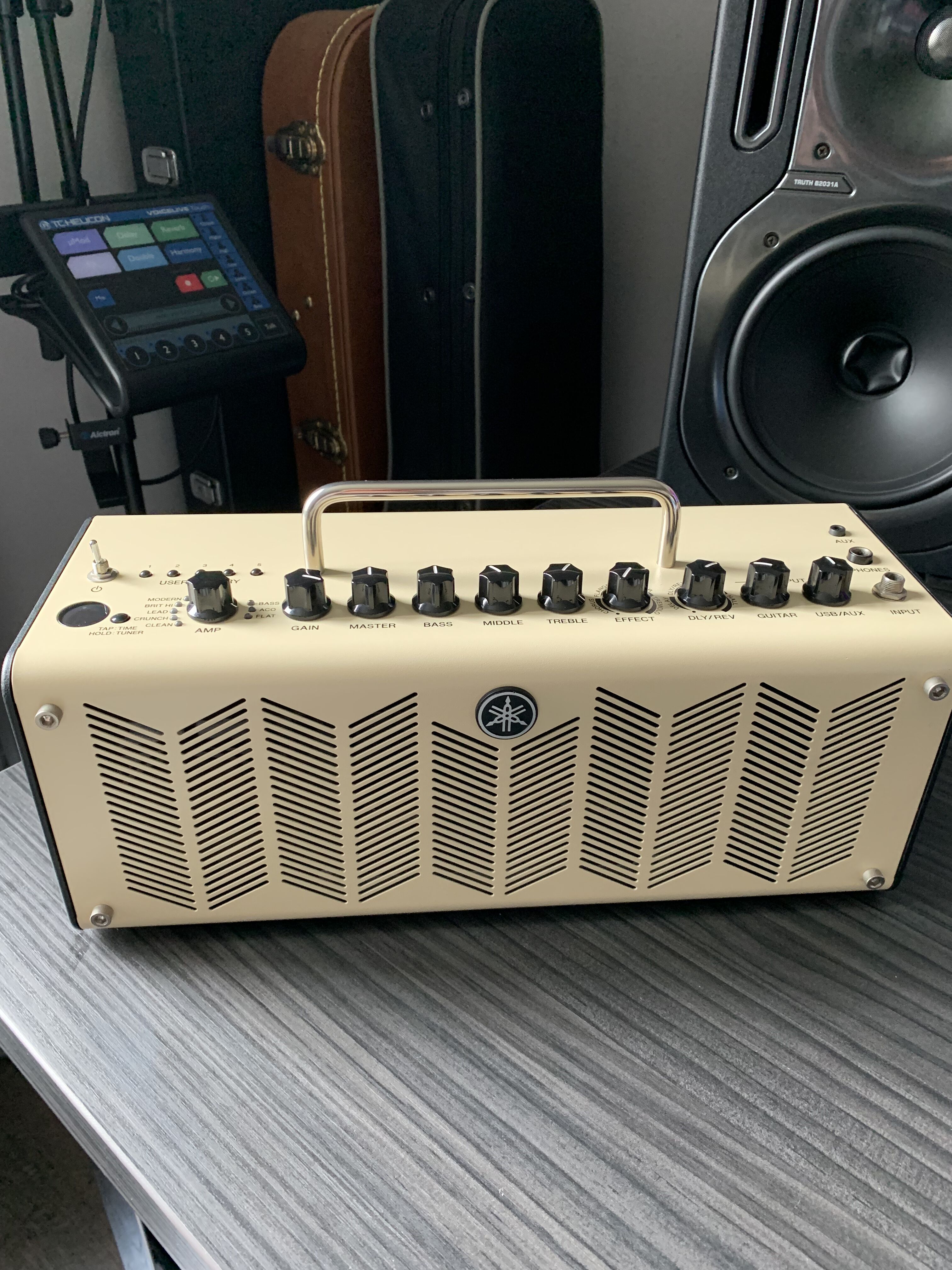 THR10 Yamaha THR10 Audiofanzine