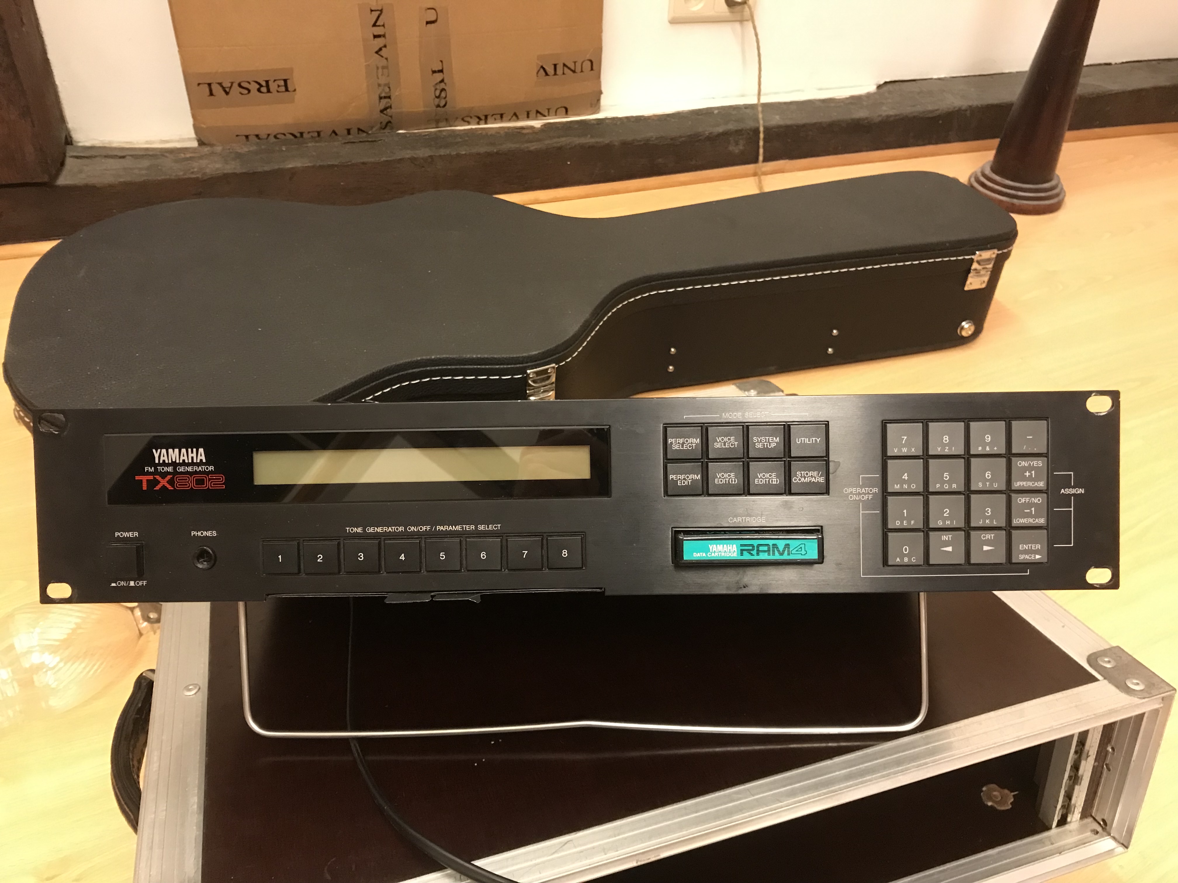 ♪ YAMAHA ヤマハ TX802 FM TONE GENERATOR トーンジェネレータ