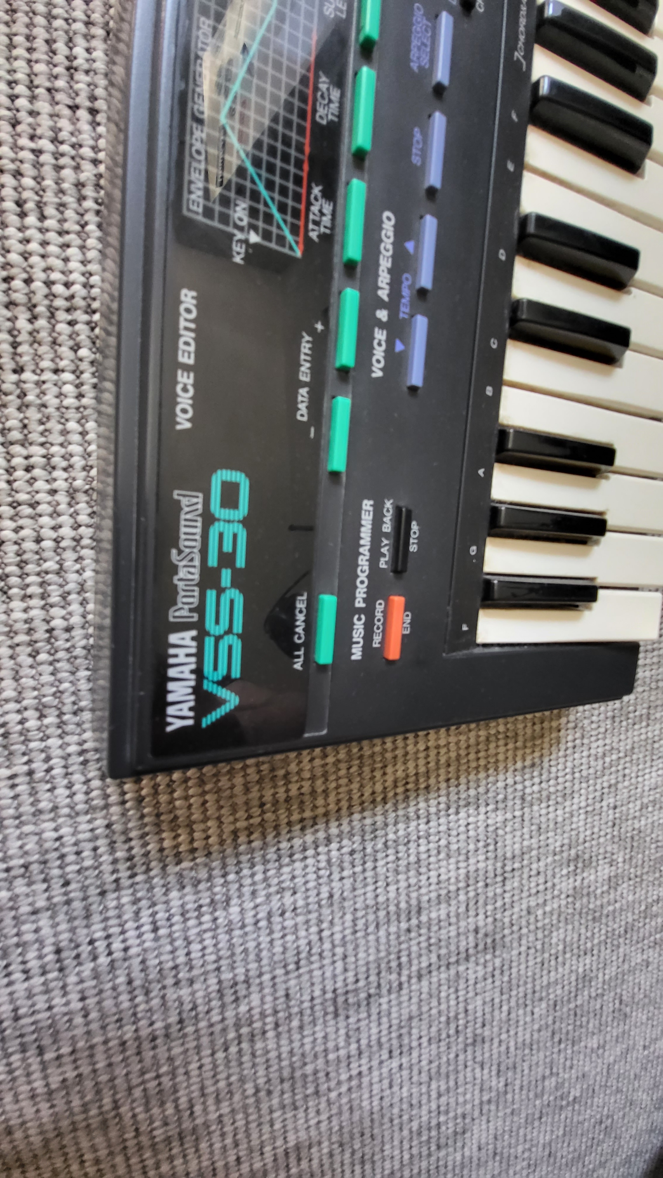 vss-30-yamaha-vss-30-audiofanzine