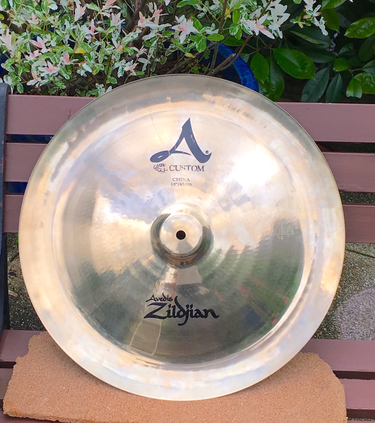 A CUSTOM CHINA 18" Zildjian A Custom China 18" Audiofanzine