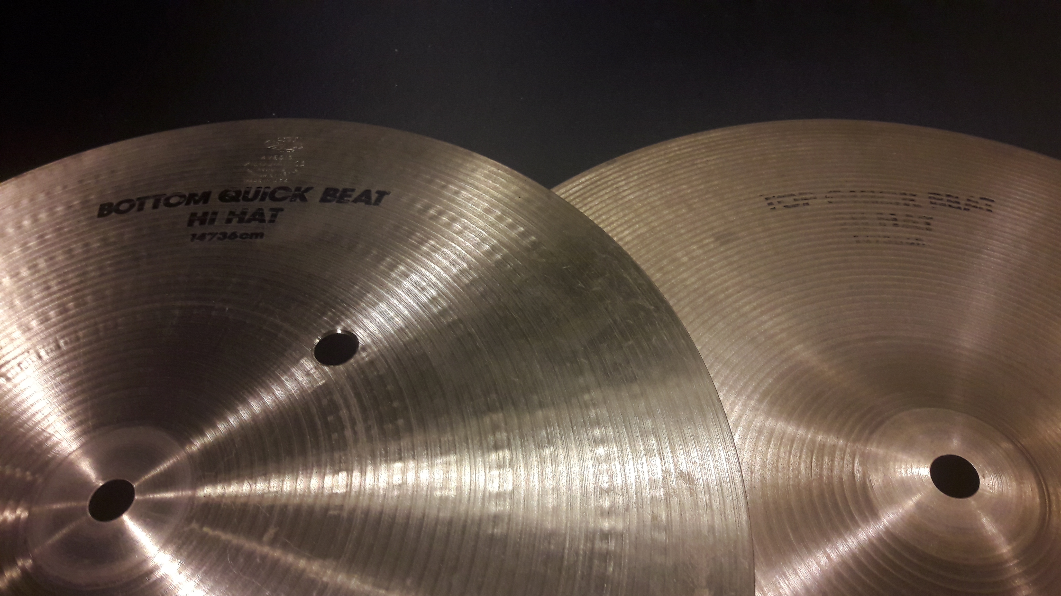 A QUICK BEAT HIHAT 14" Zildjian A Quick Beat HiHat 14" Audiofanzine